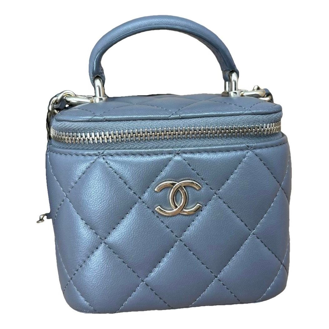 Trendy CC Vanity leather handbag