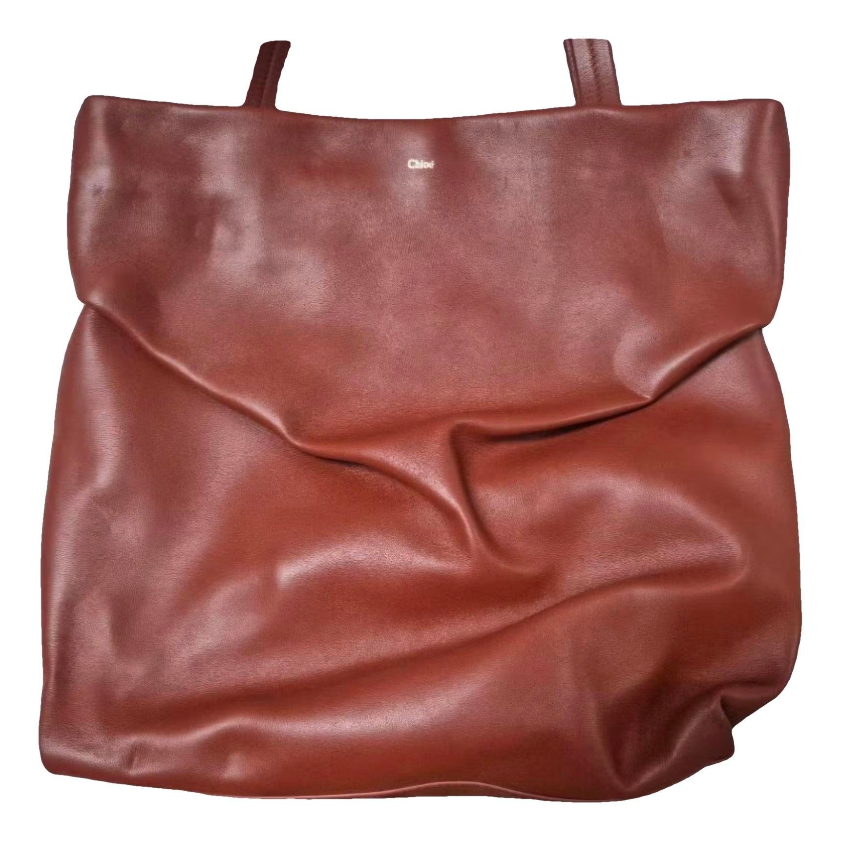 Leather tote