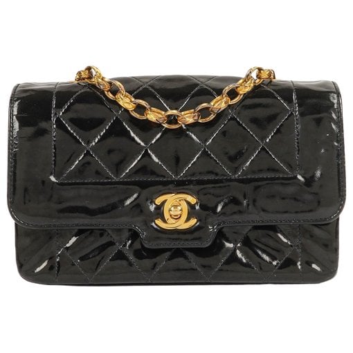 Timeless/Classique patent leather handbag