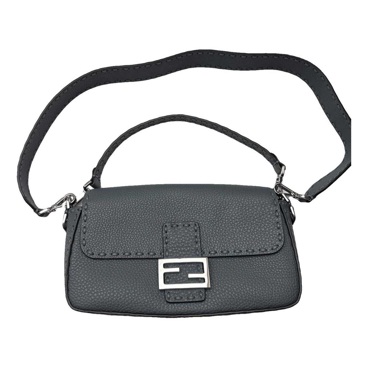 Baguette leather handbag