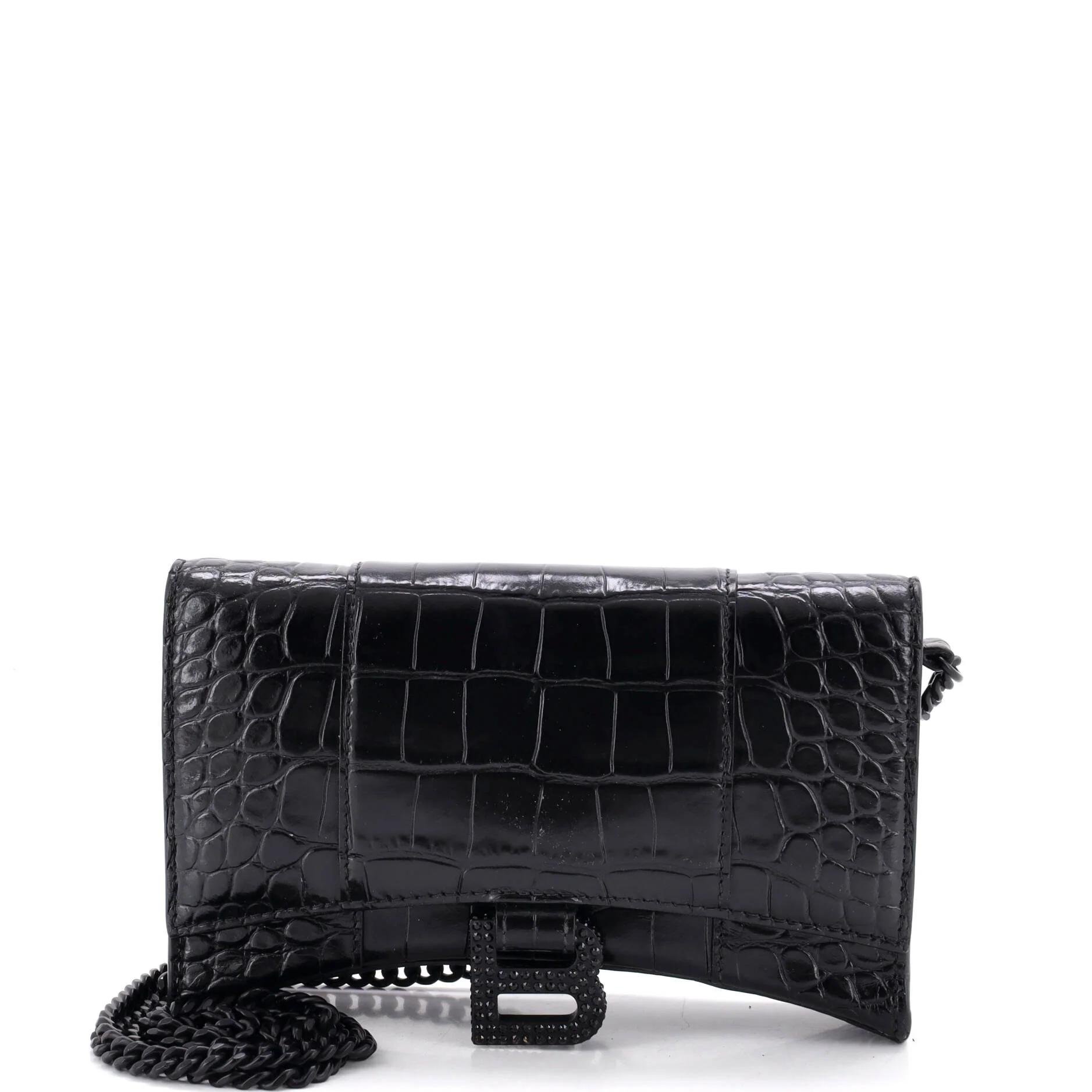 Leather clutch bag