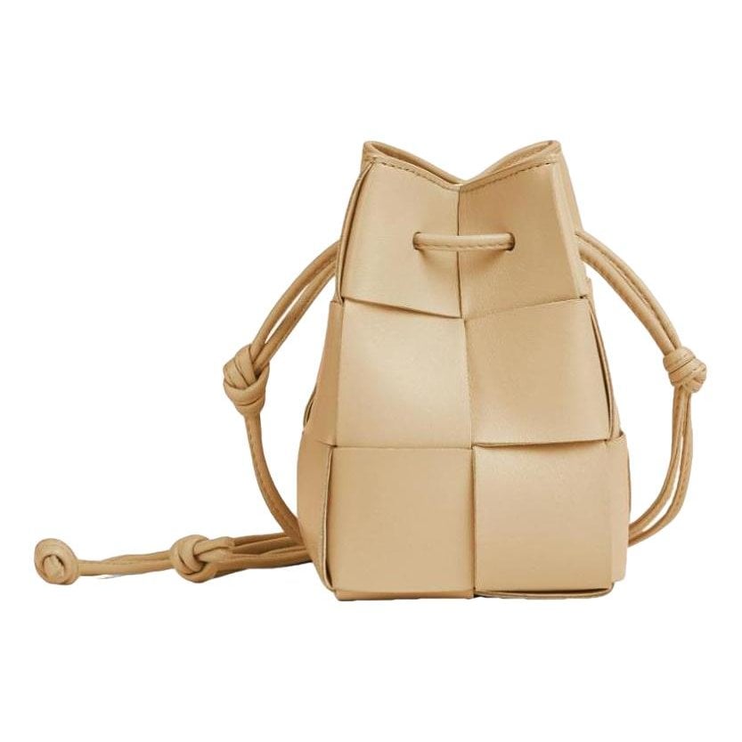 Cassette Bucket leather crossbody bag