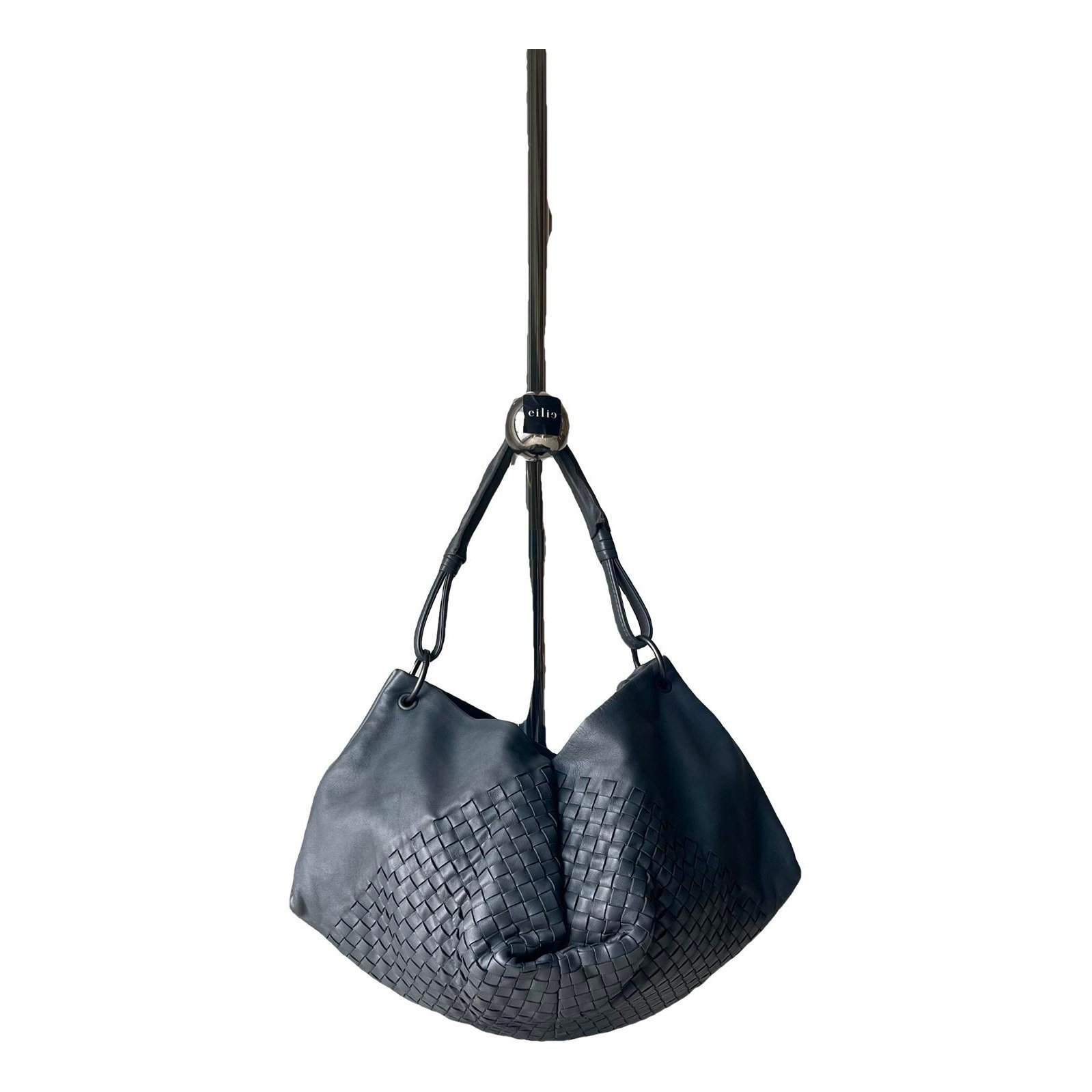 Leather tote