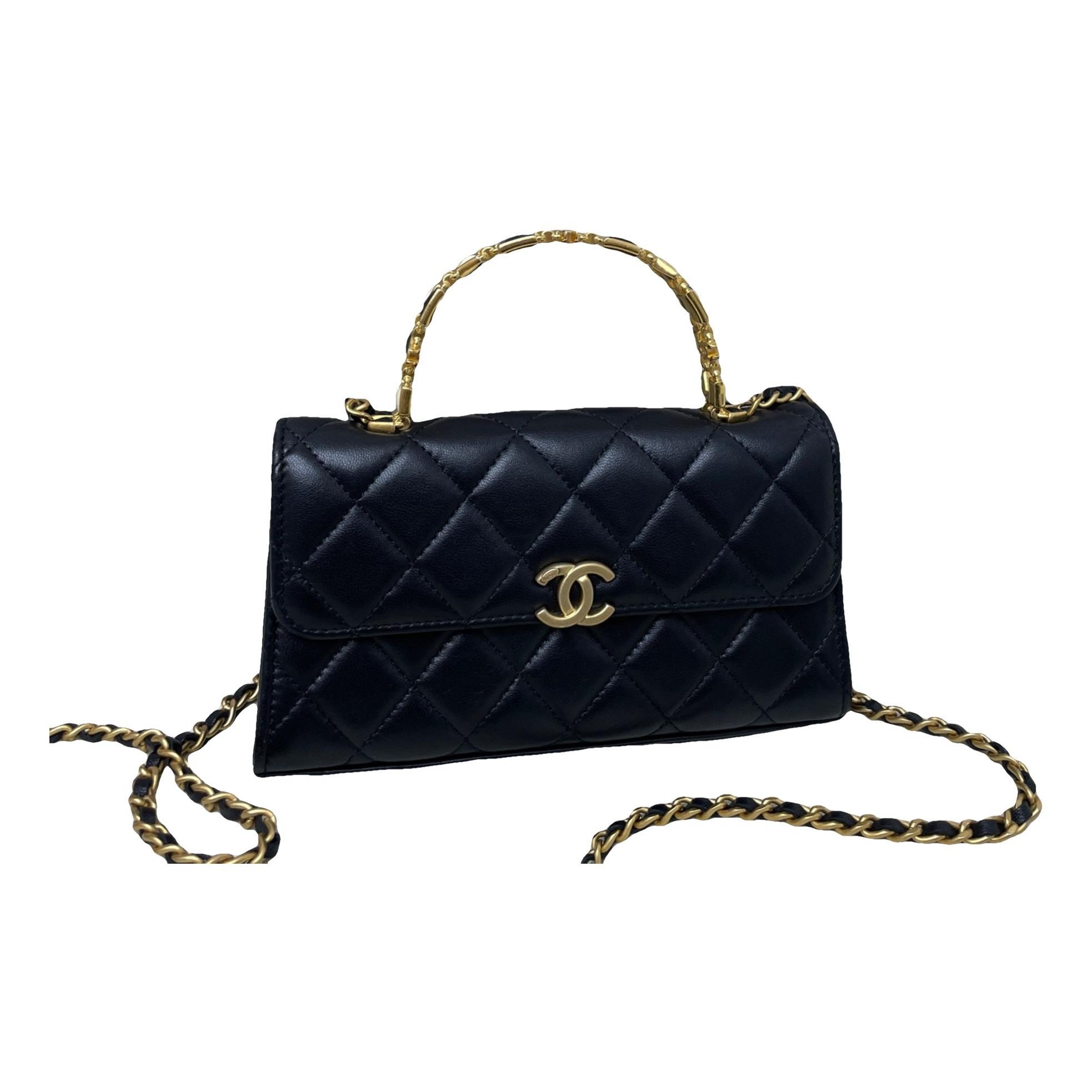 Timeless/Classique leather crossbody bag