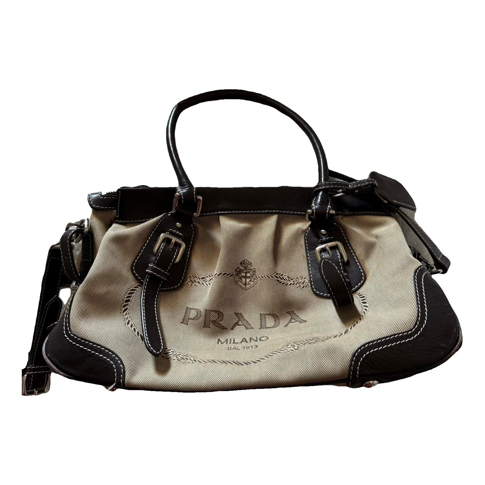 Cloth clutch bag