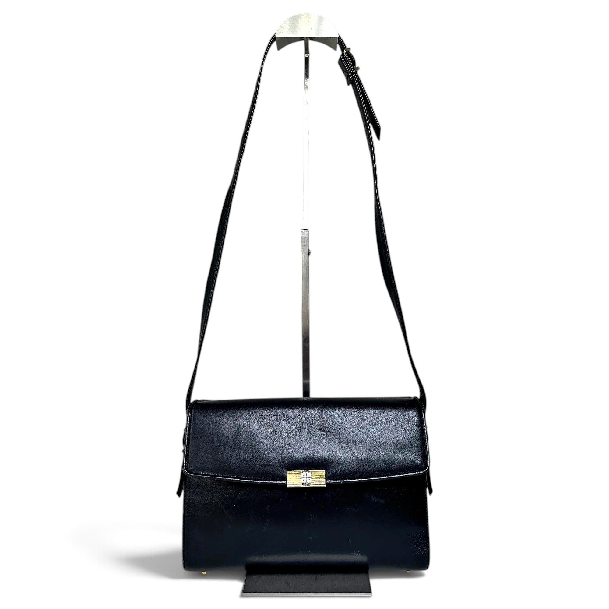 Bow Cut leather handbag