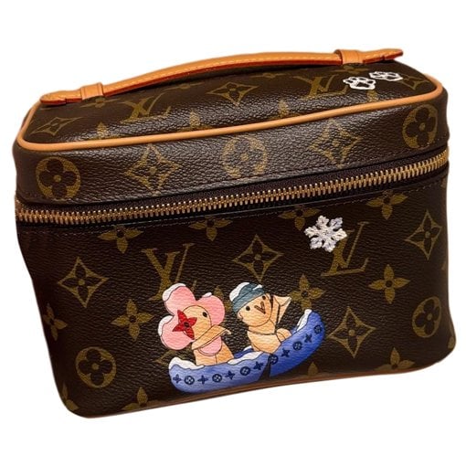 Leather bag