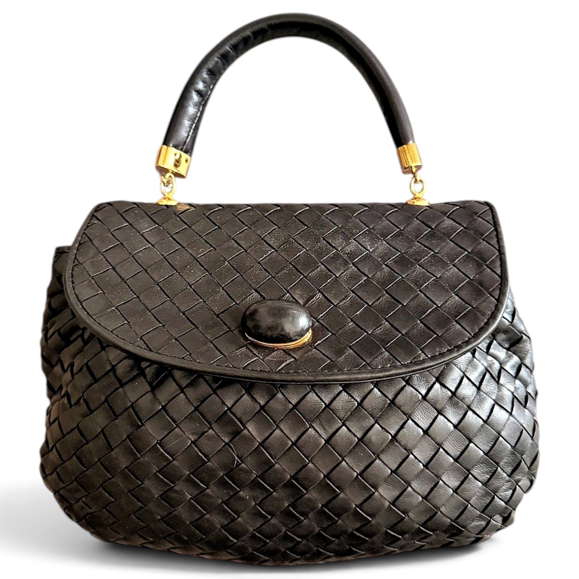 Veneta leather handbag