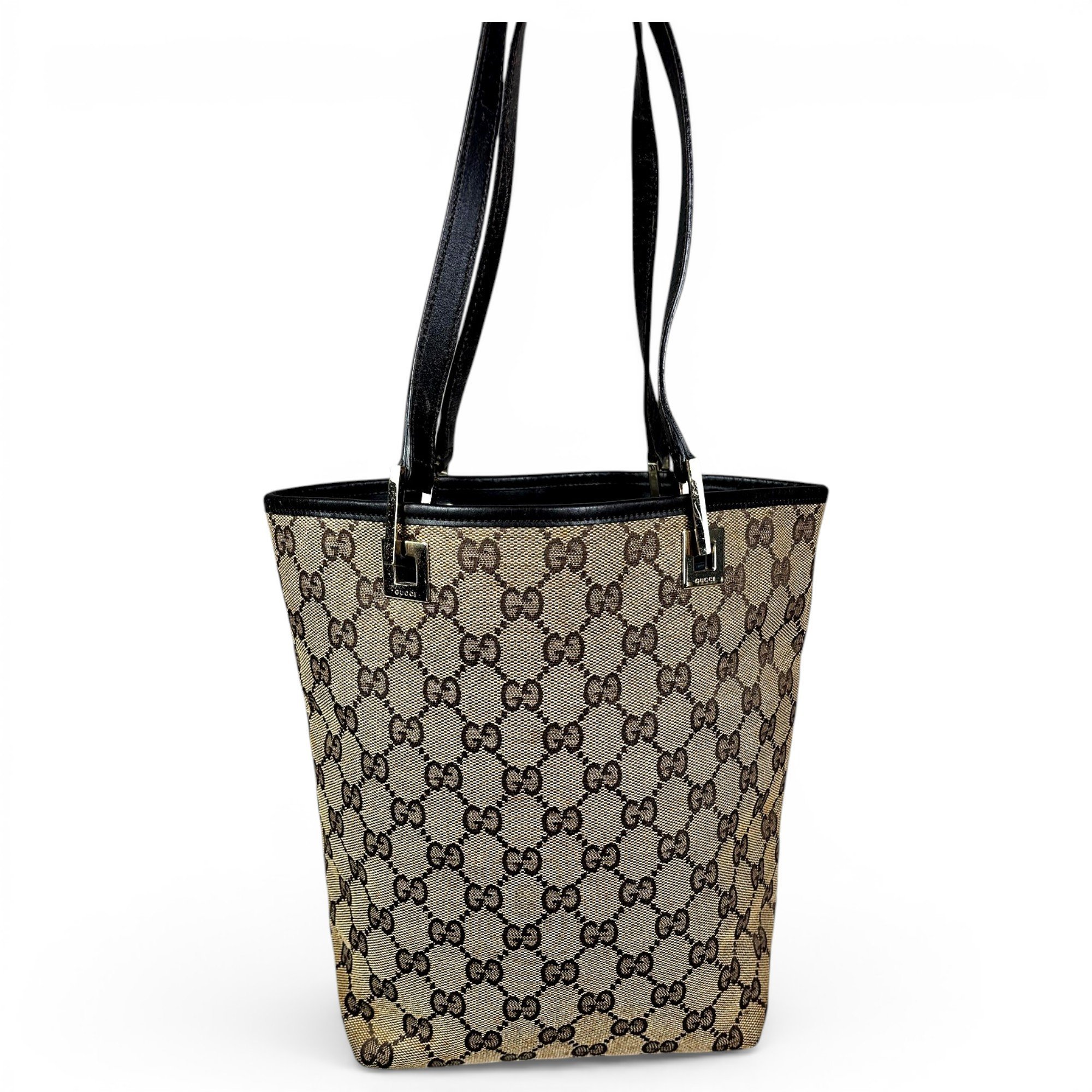 Vintage Bamboo cloth handbag