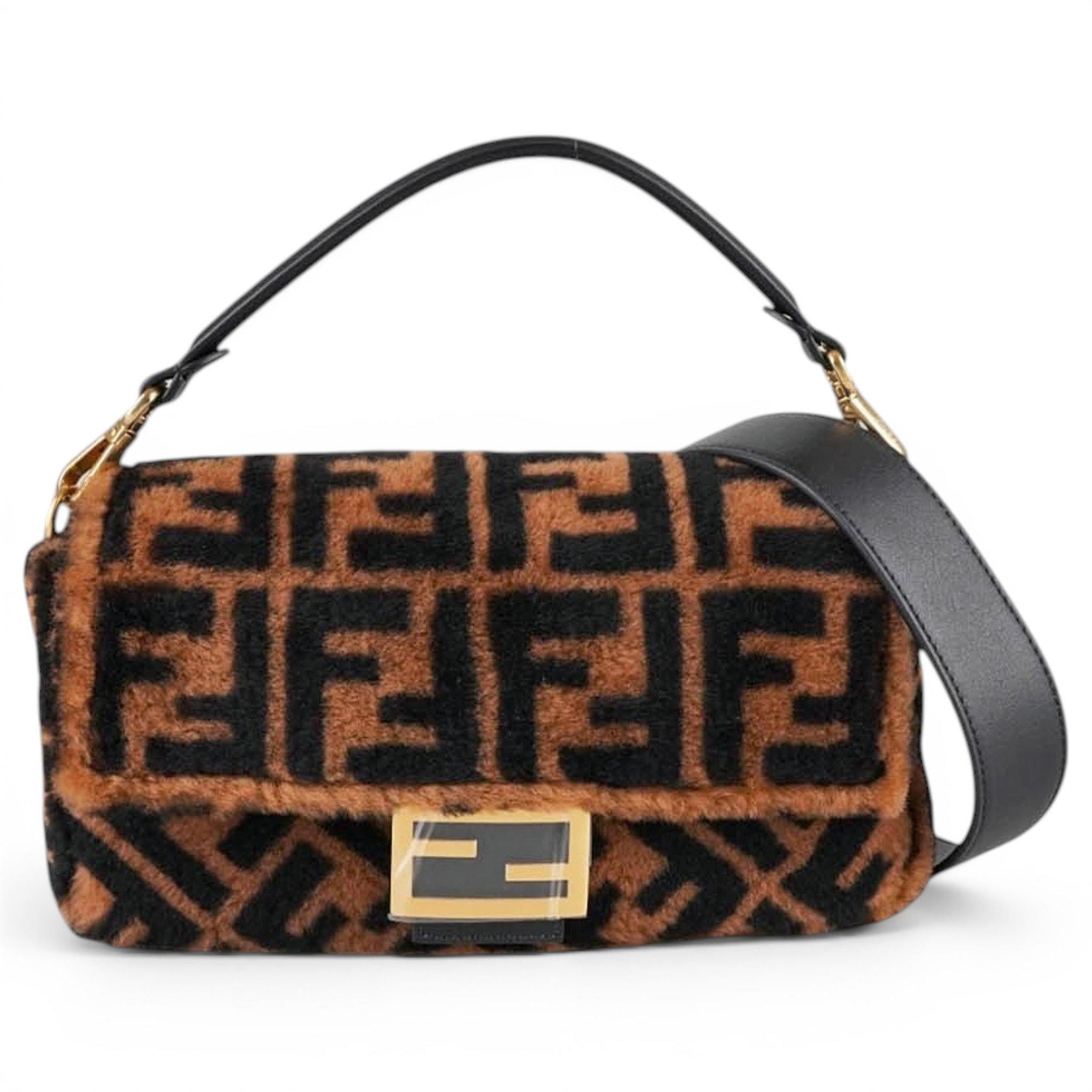 Baguette leather crossbody bag