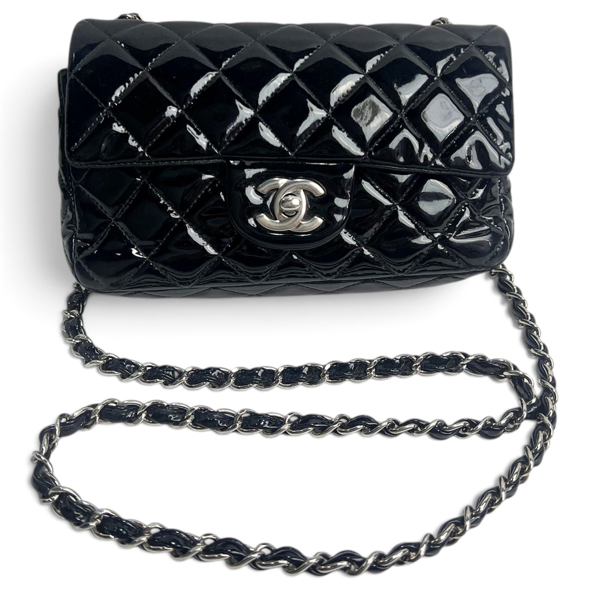 Timeless/Classique patent leather crossbody bag