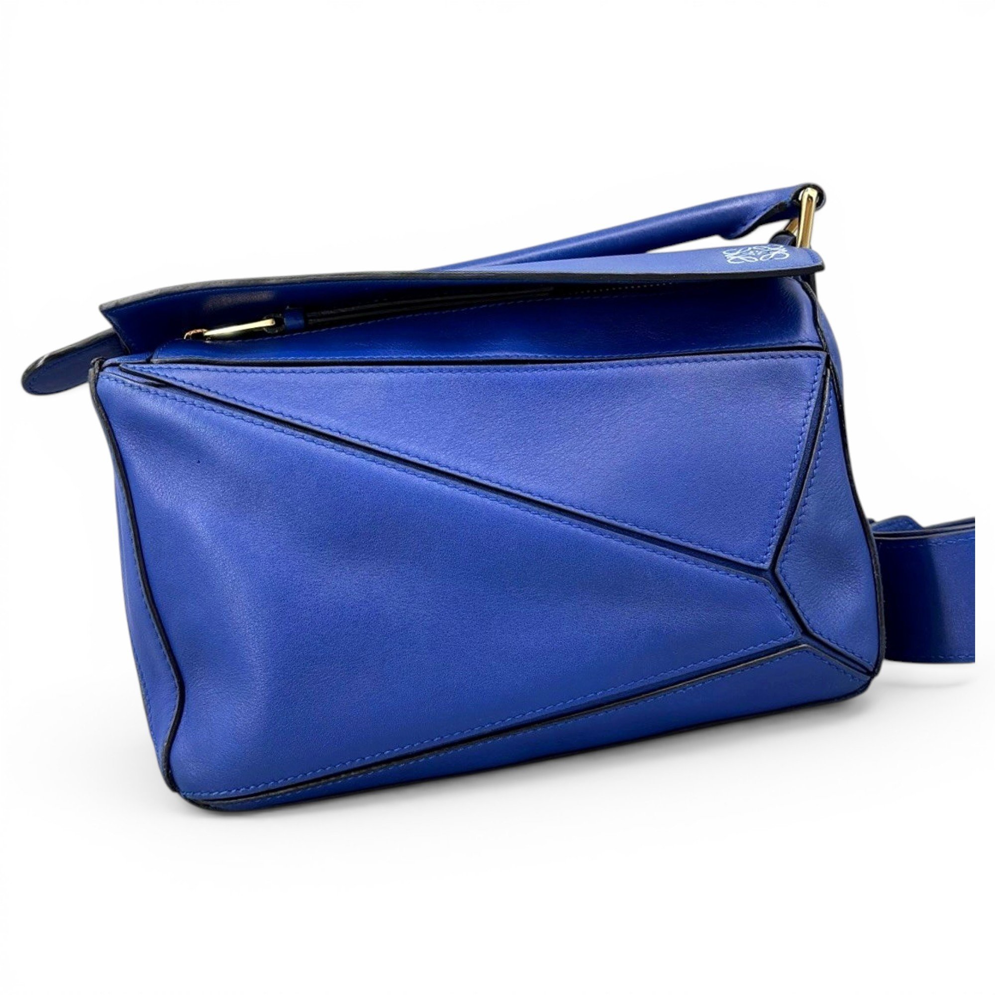 Puzzle leather handbag