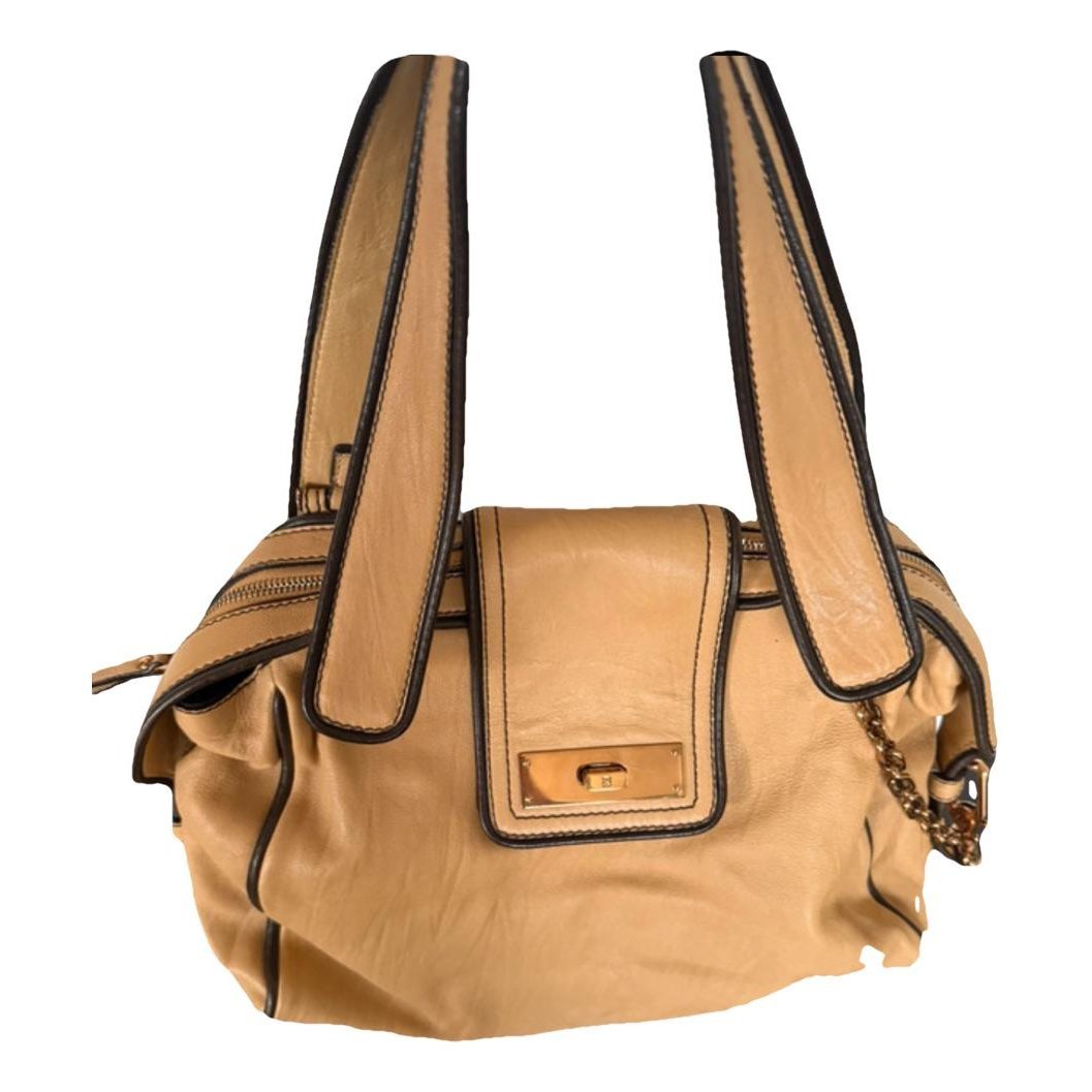 Leather handbag