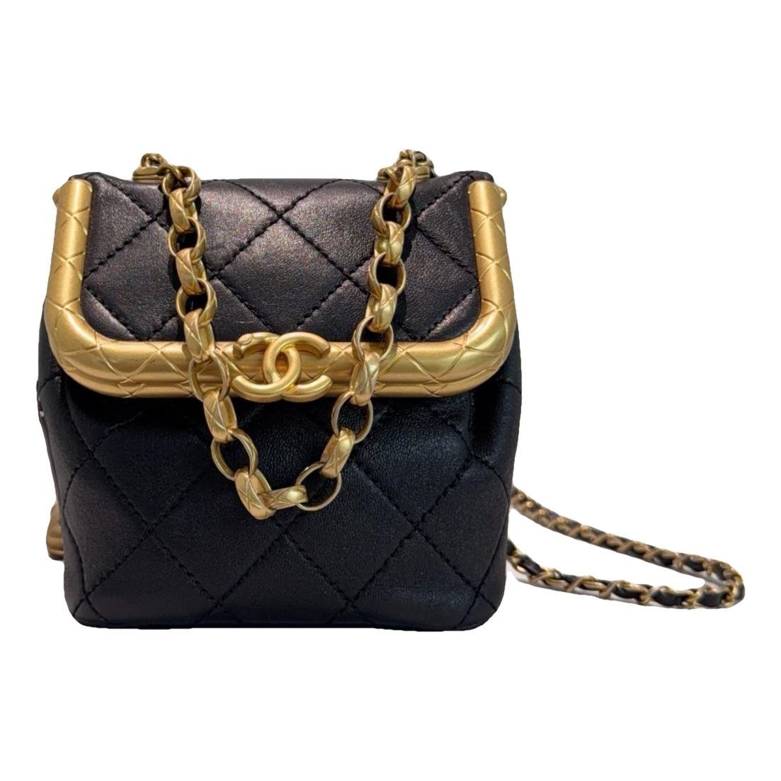 Trendy CC Vanity leather handbag