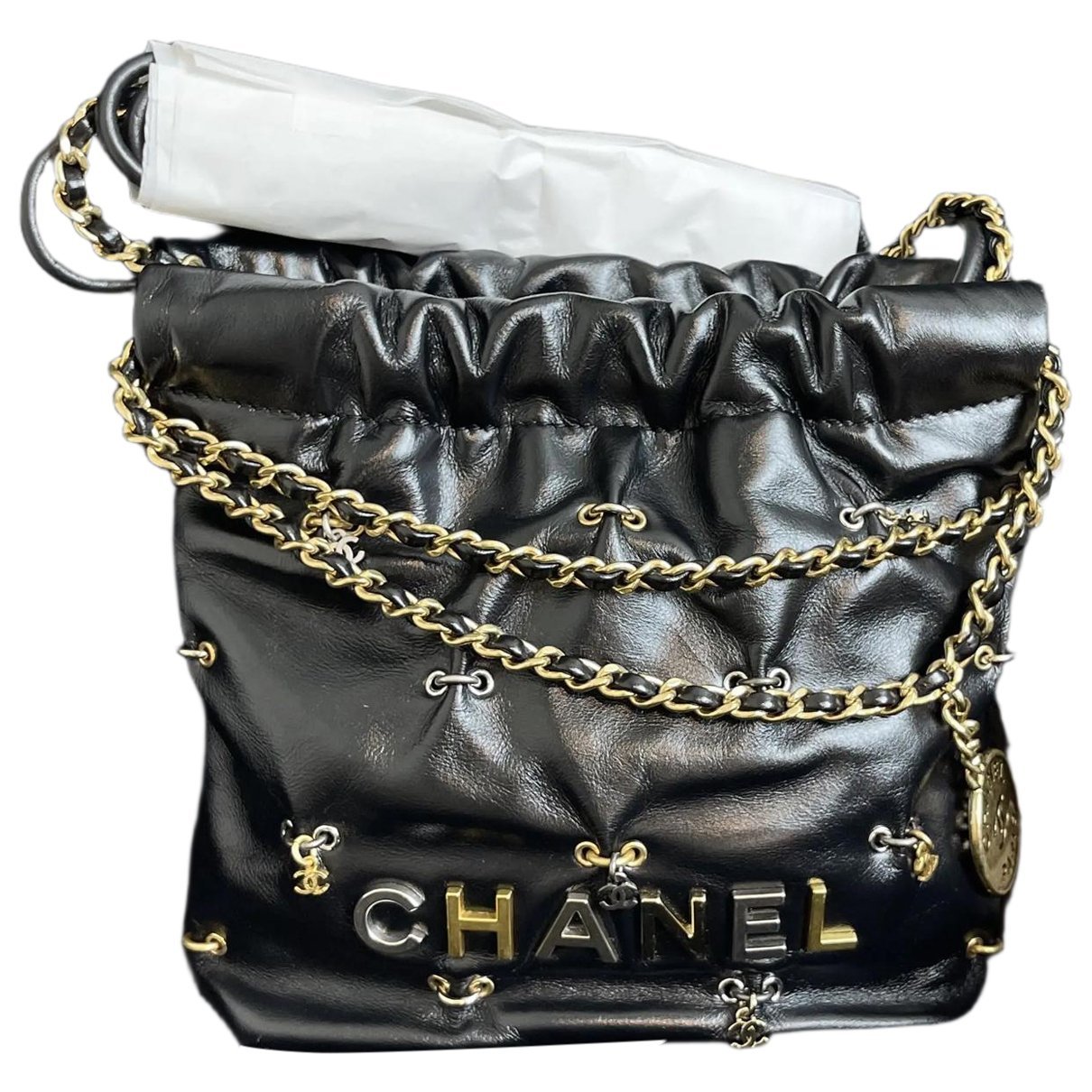 Chanel 22 leather handbag