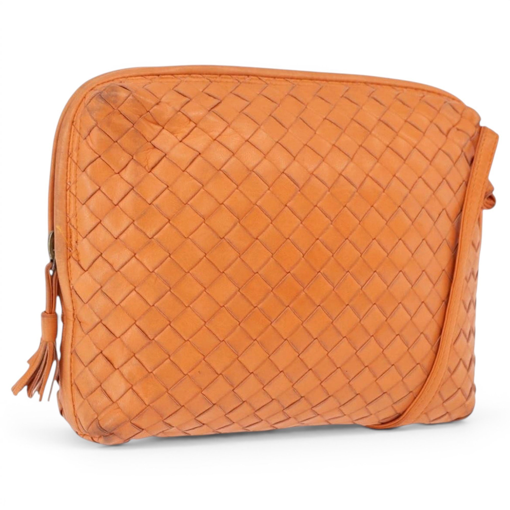 Veneta leather handbag