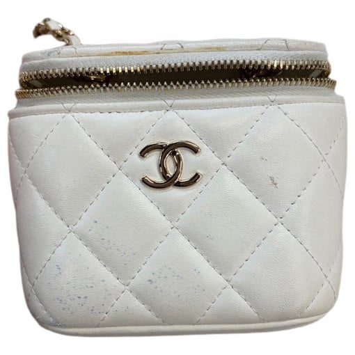 Trendy CC Vanity leather crossbody bag