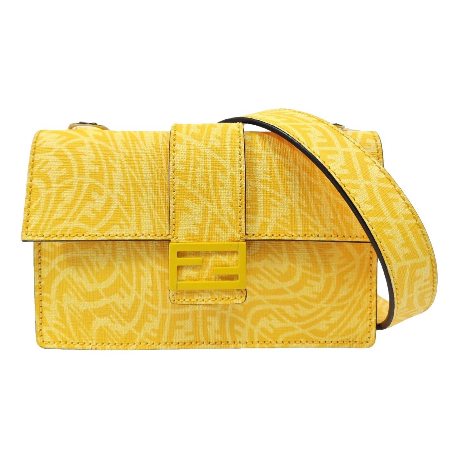 Baguette leather handbag