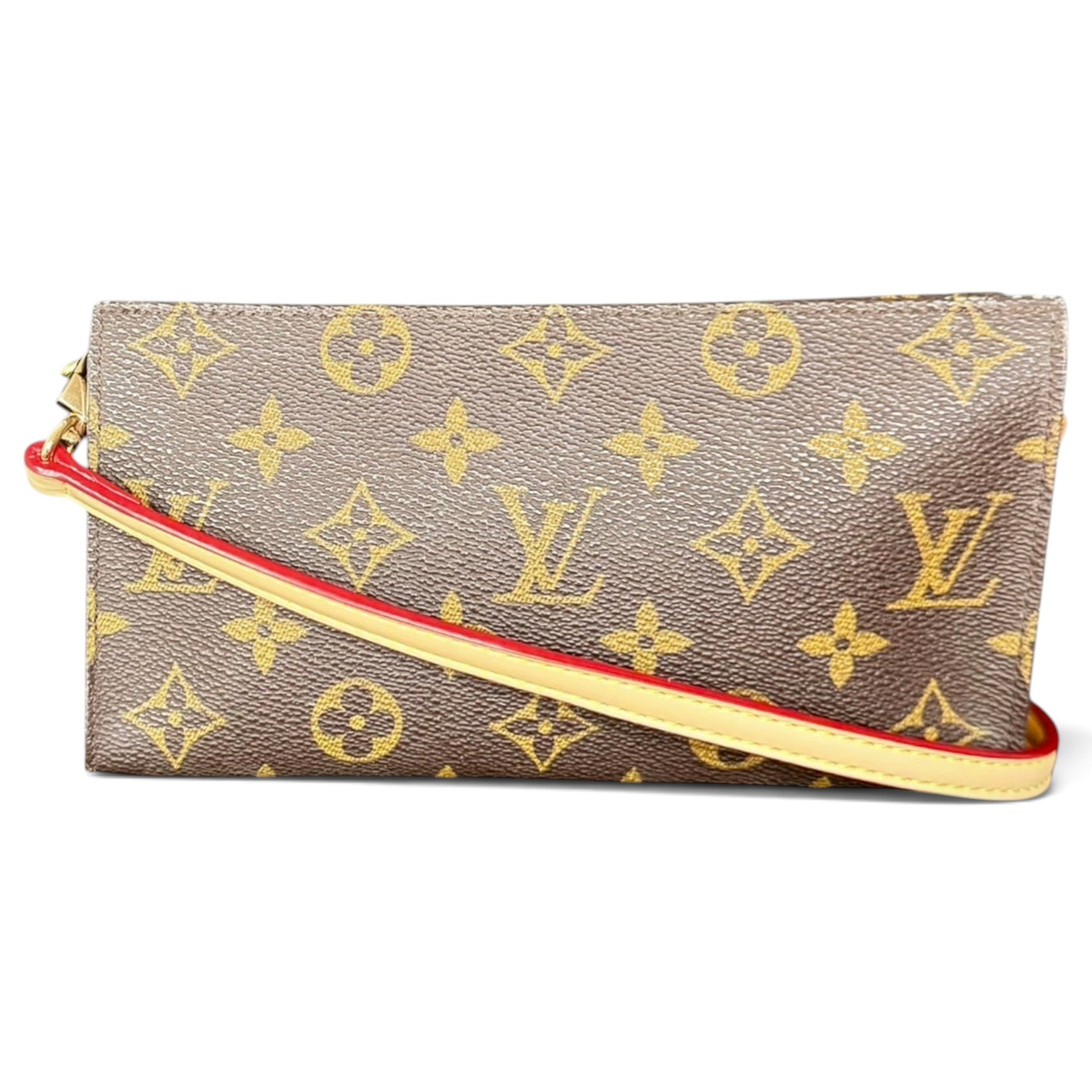 Pochette Accessoire leather handbag