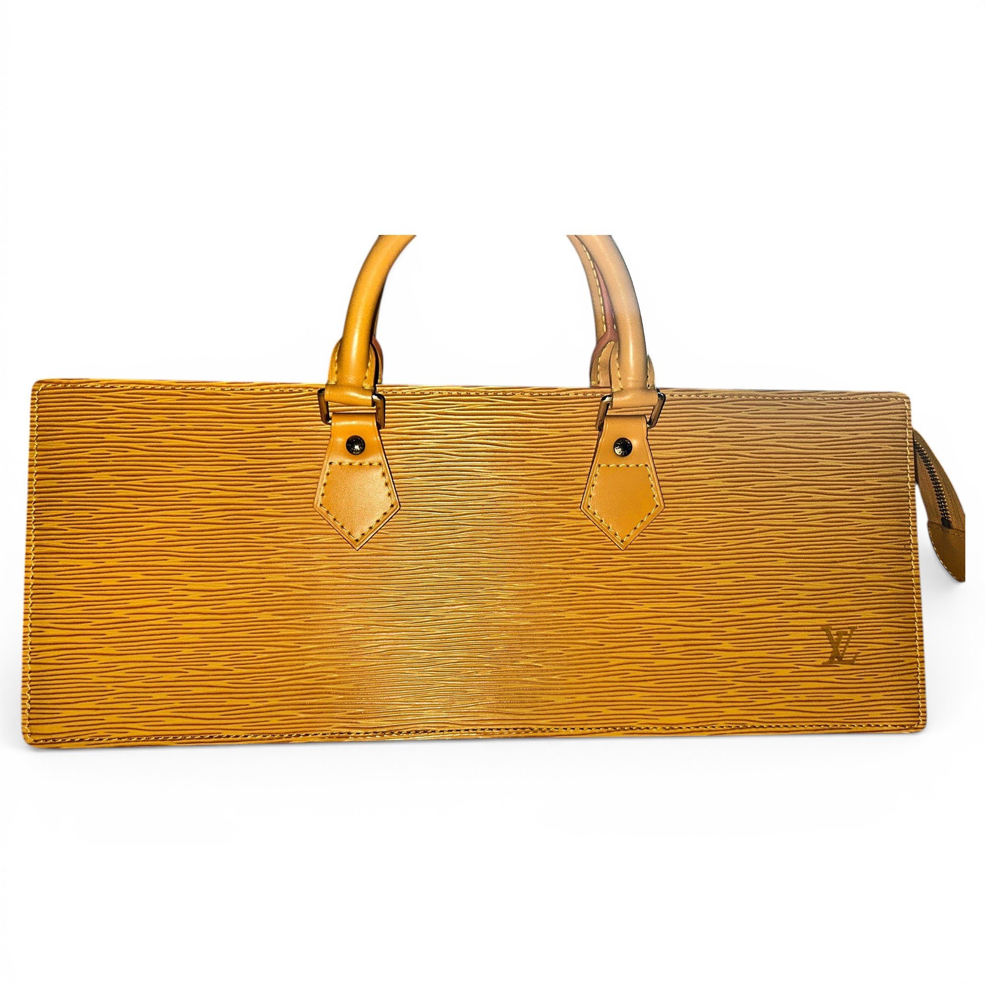 Triangle leather handbag