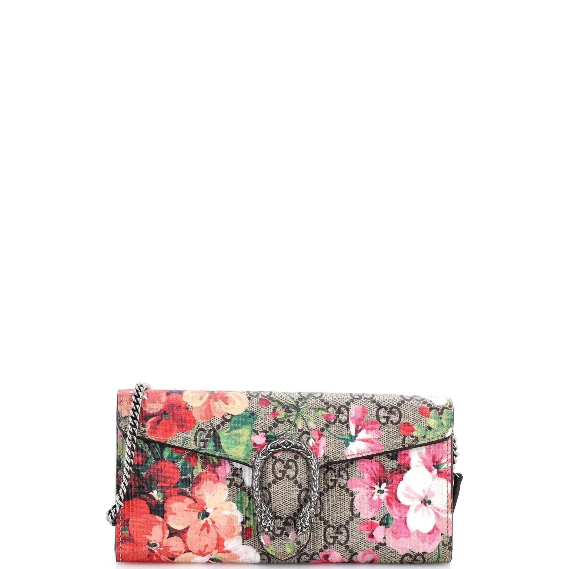 Cloth clutch bag