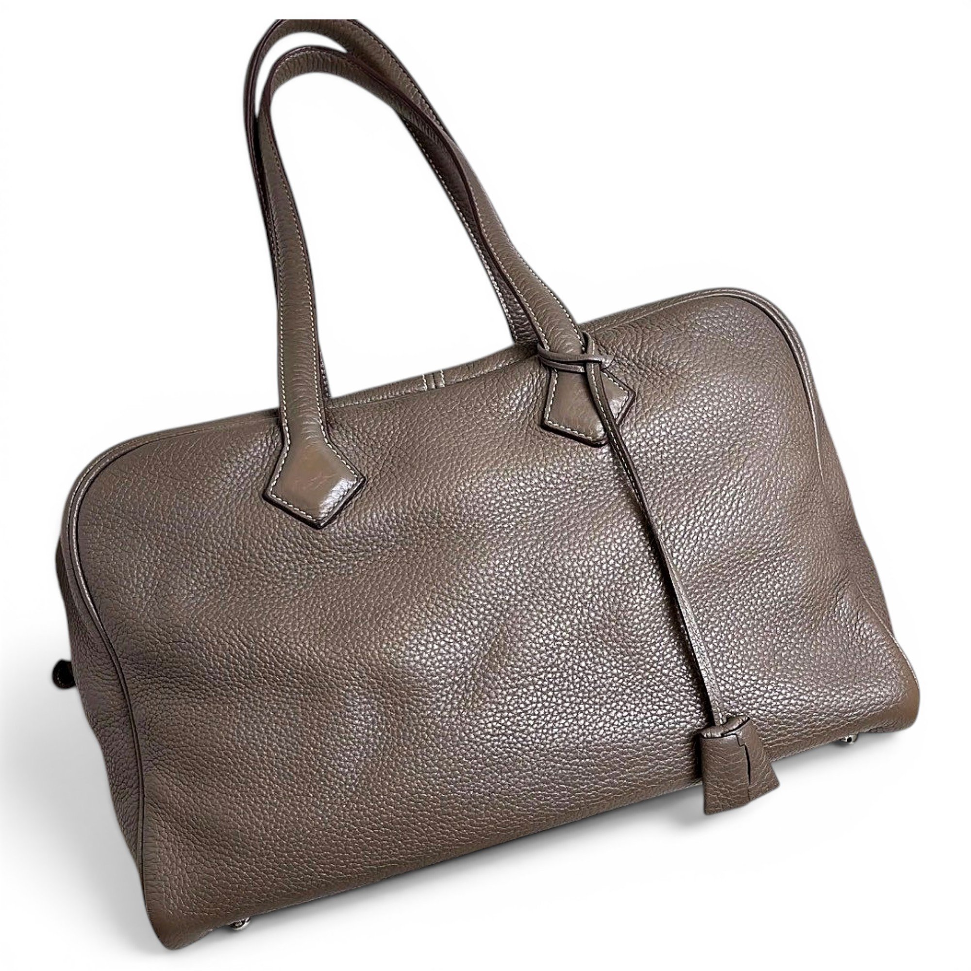 Victoria leather handbag