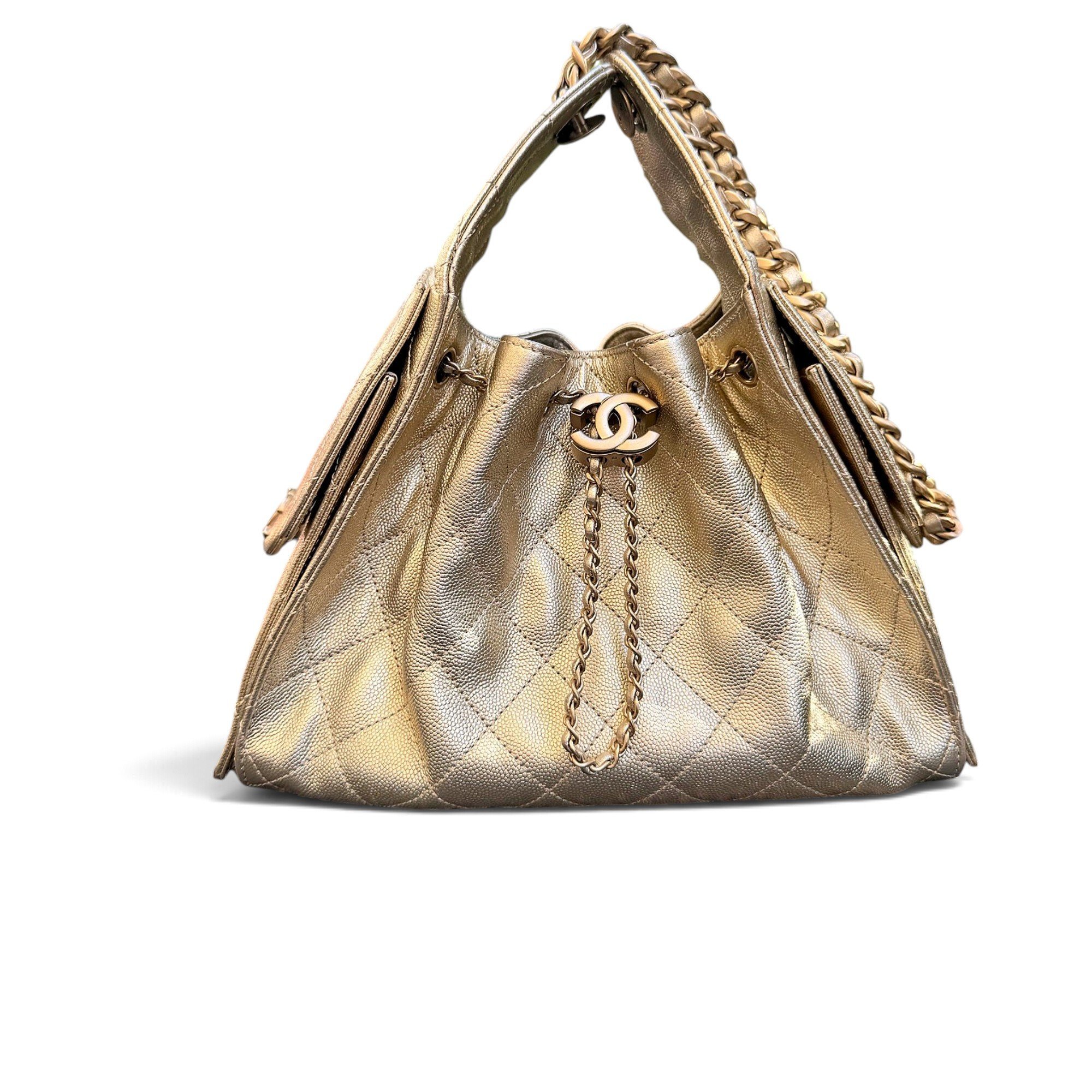Chanel 25 leather bag