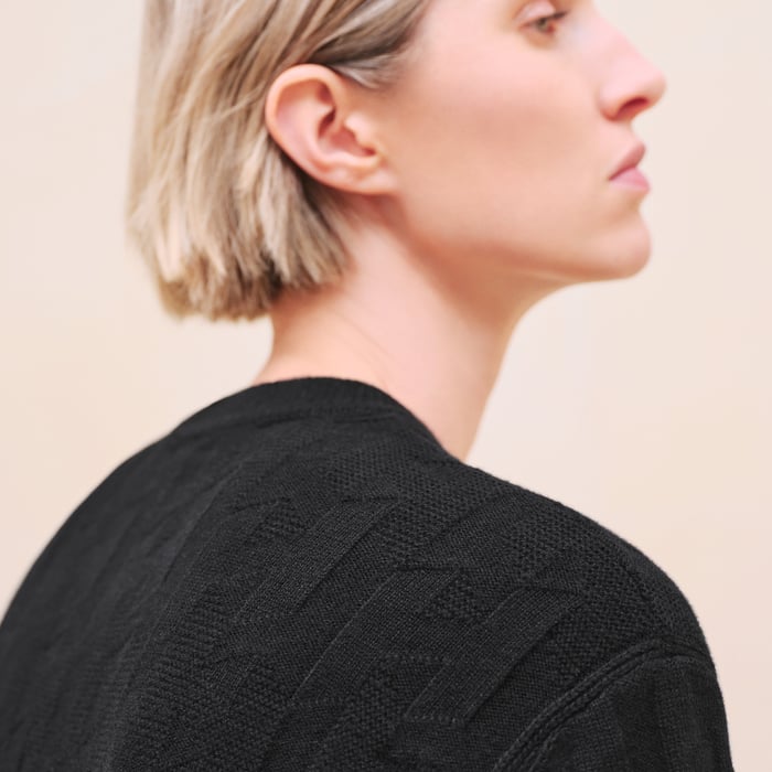Noir "H" Short-sleeve Sweater