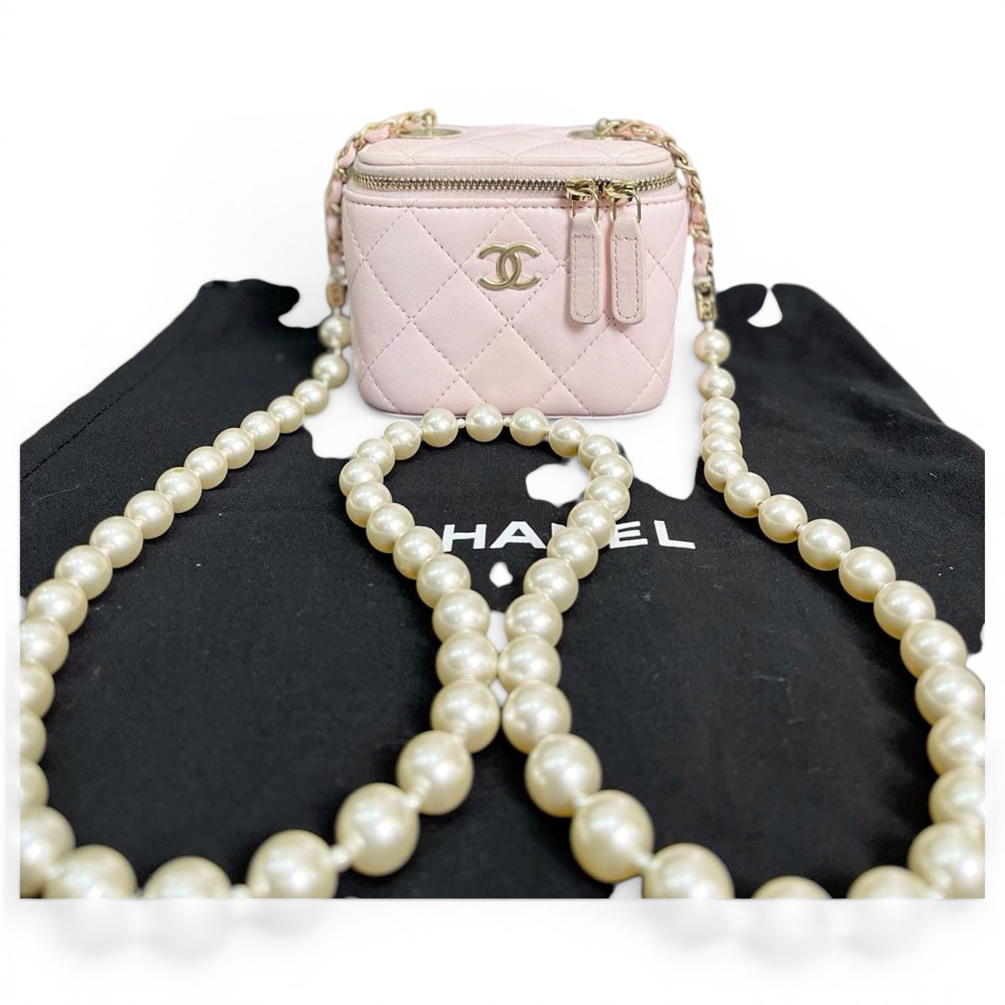 Vanity leather handbag