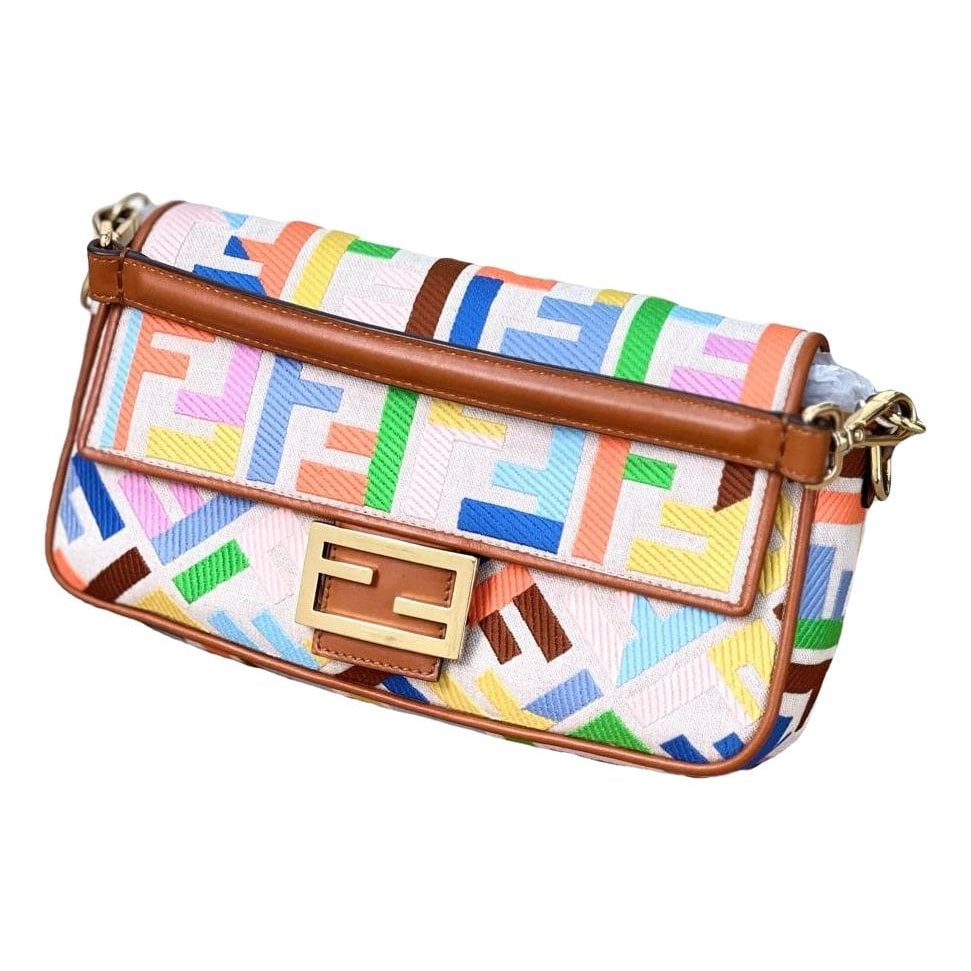 Baguette cloth handbag