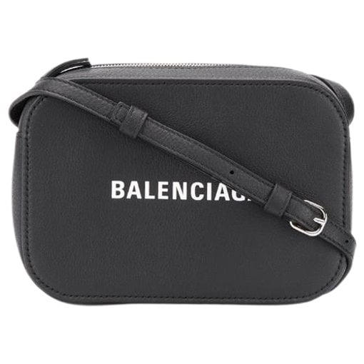 Everyday leather crossbody bag