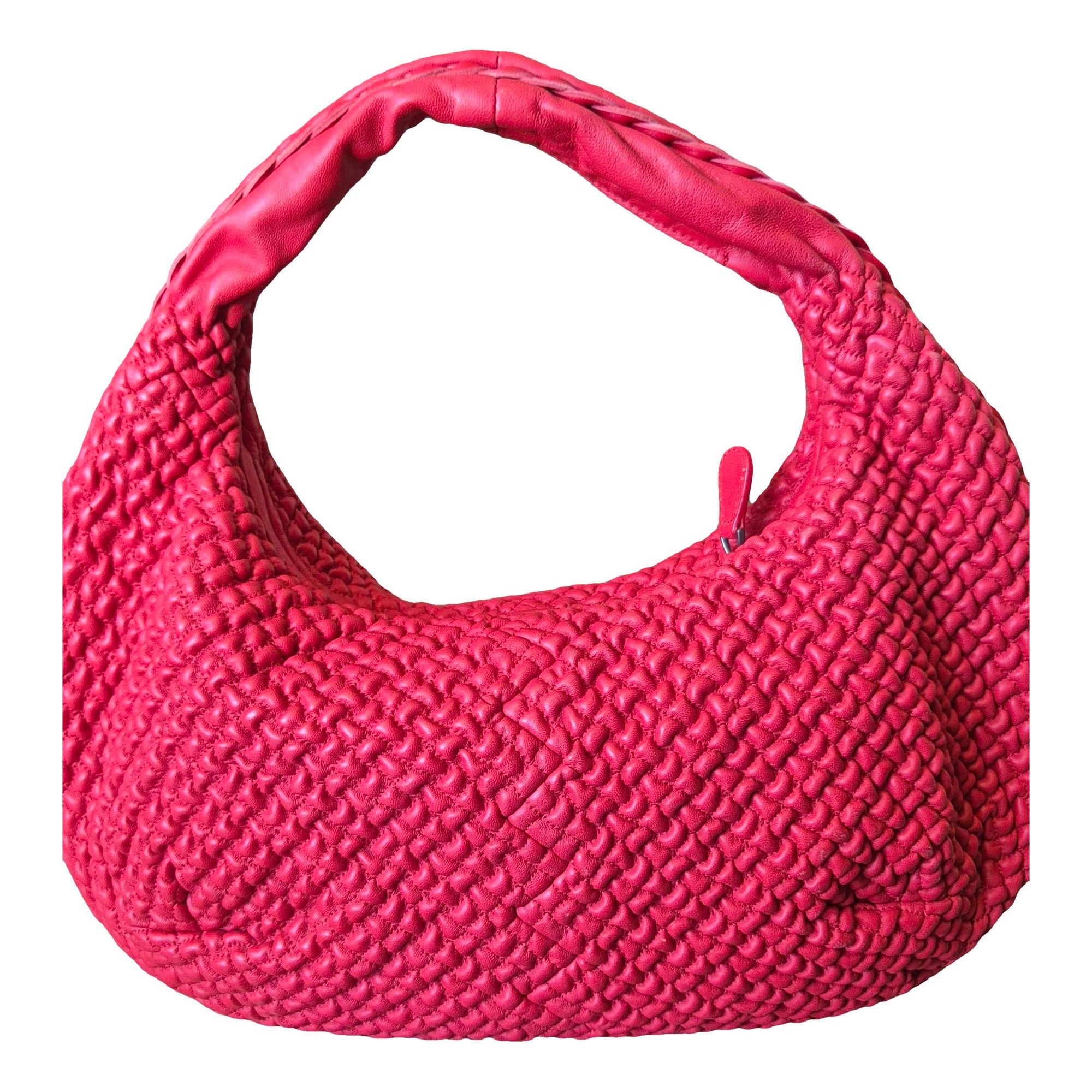 Veneta leather handbag