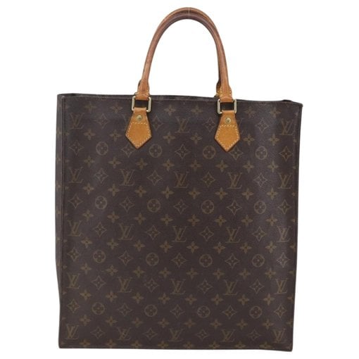 Plat leather handbag