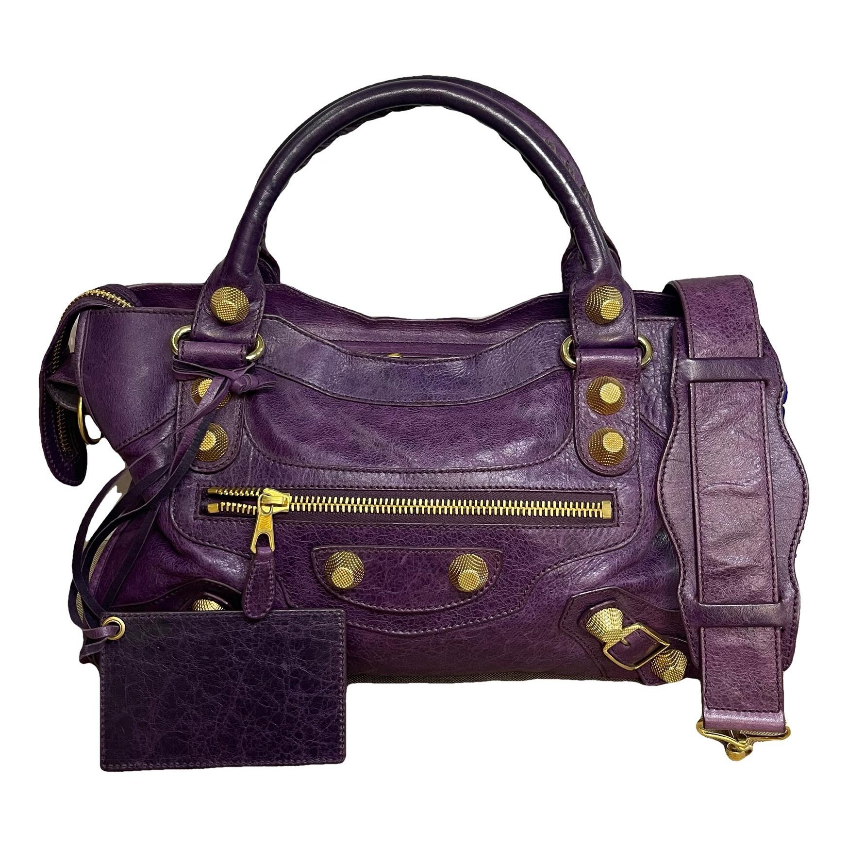 City leather handbag