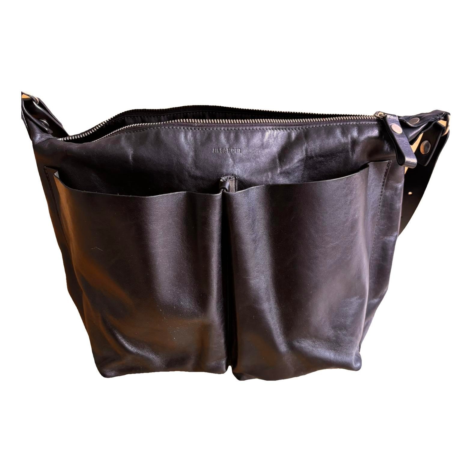 Leather handbag