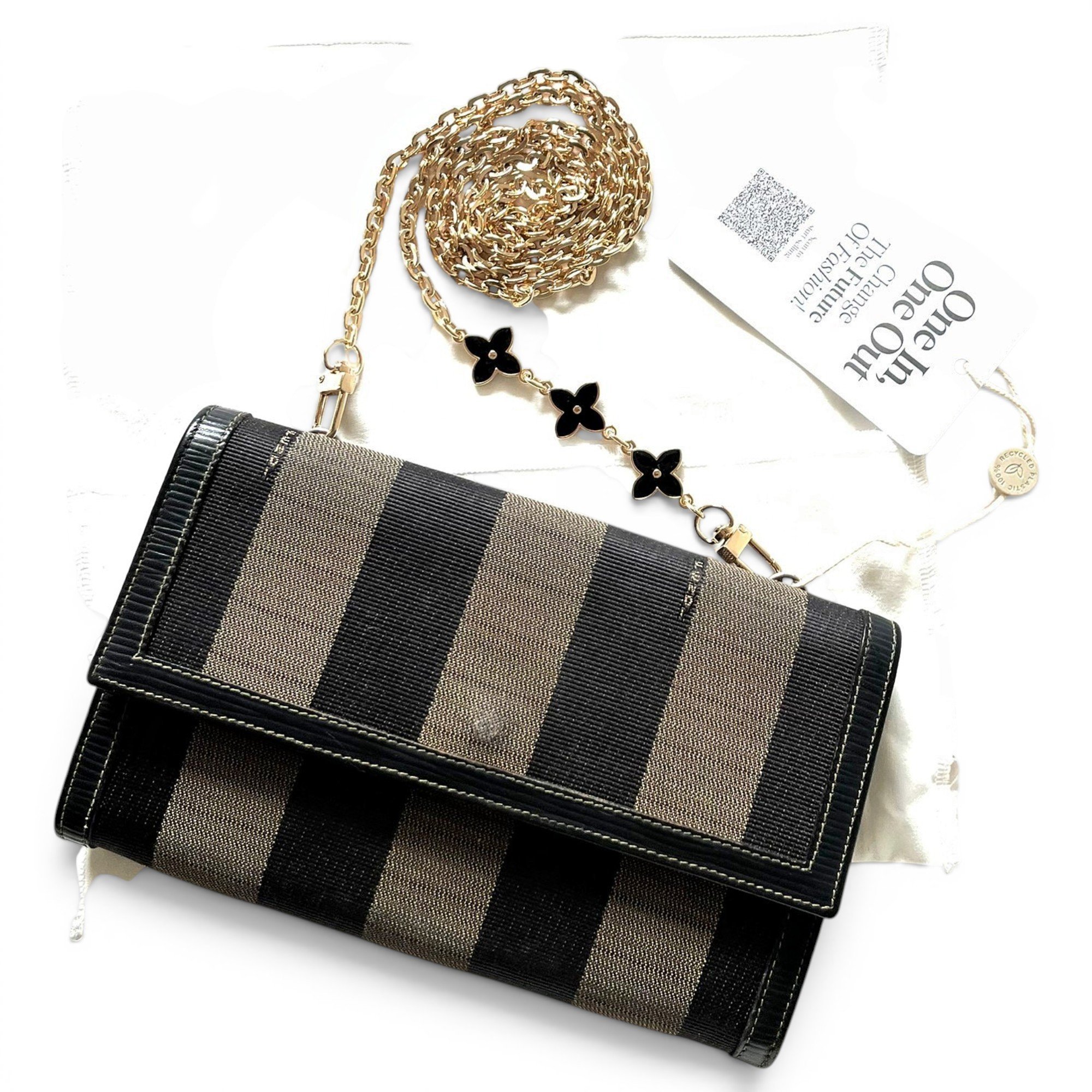 Cloth crossbody bag