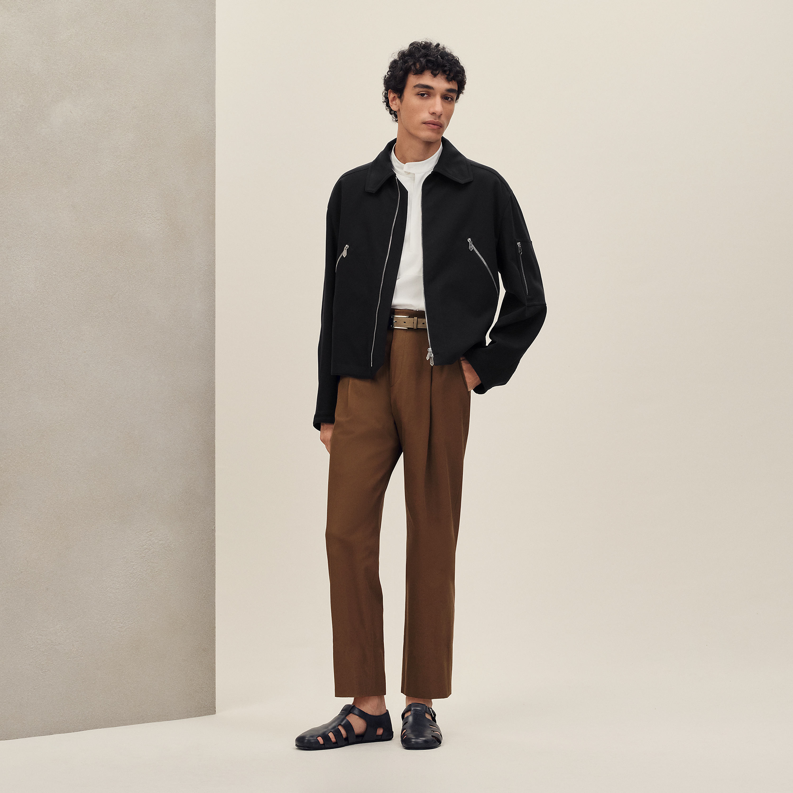 Zipped straight cut jacket