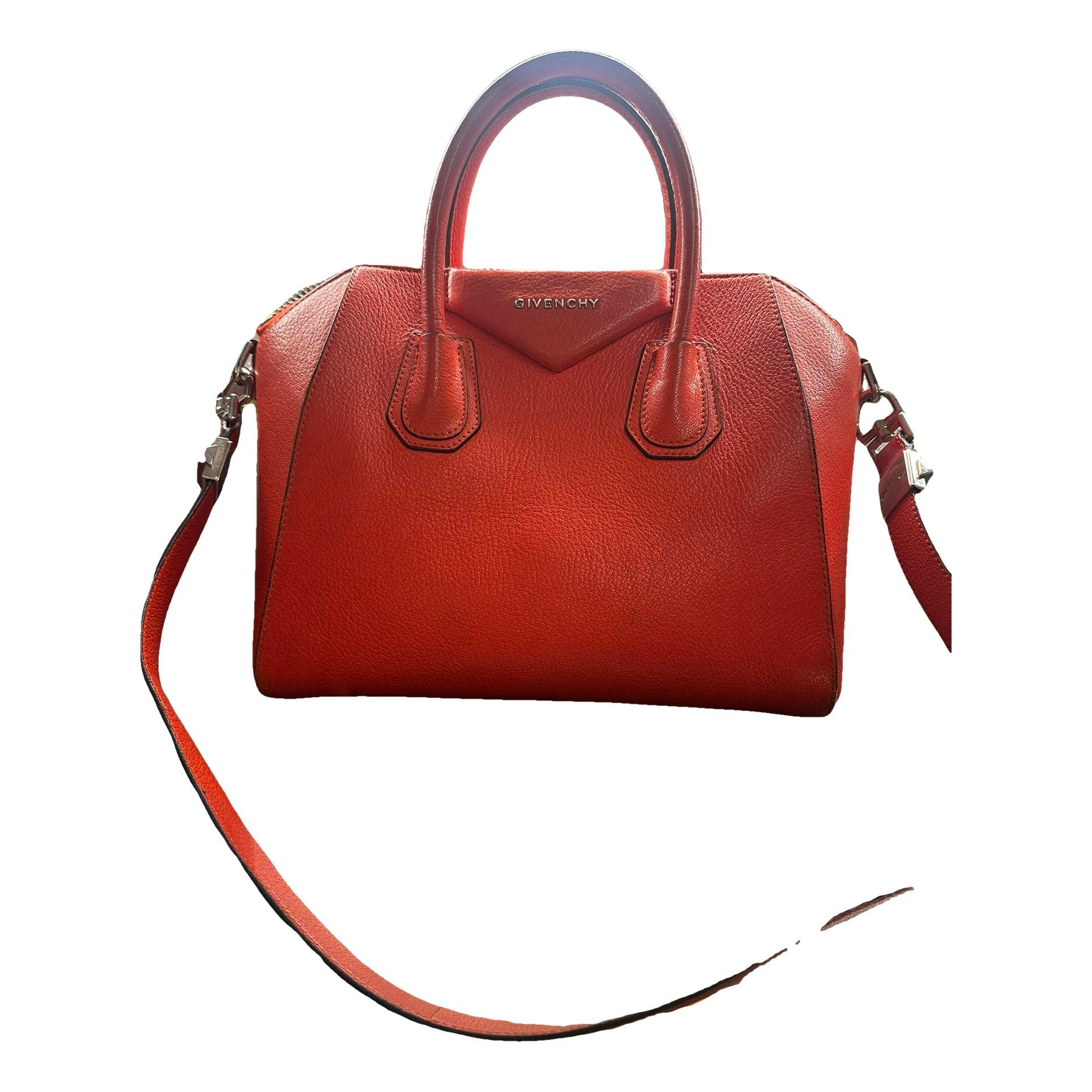 Antigona leather handbag
