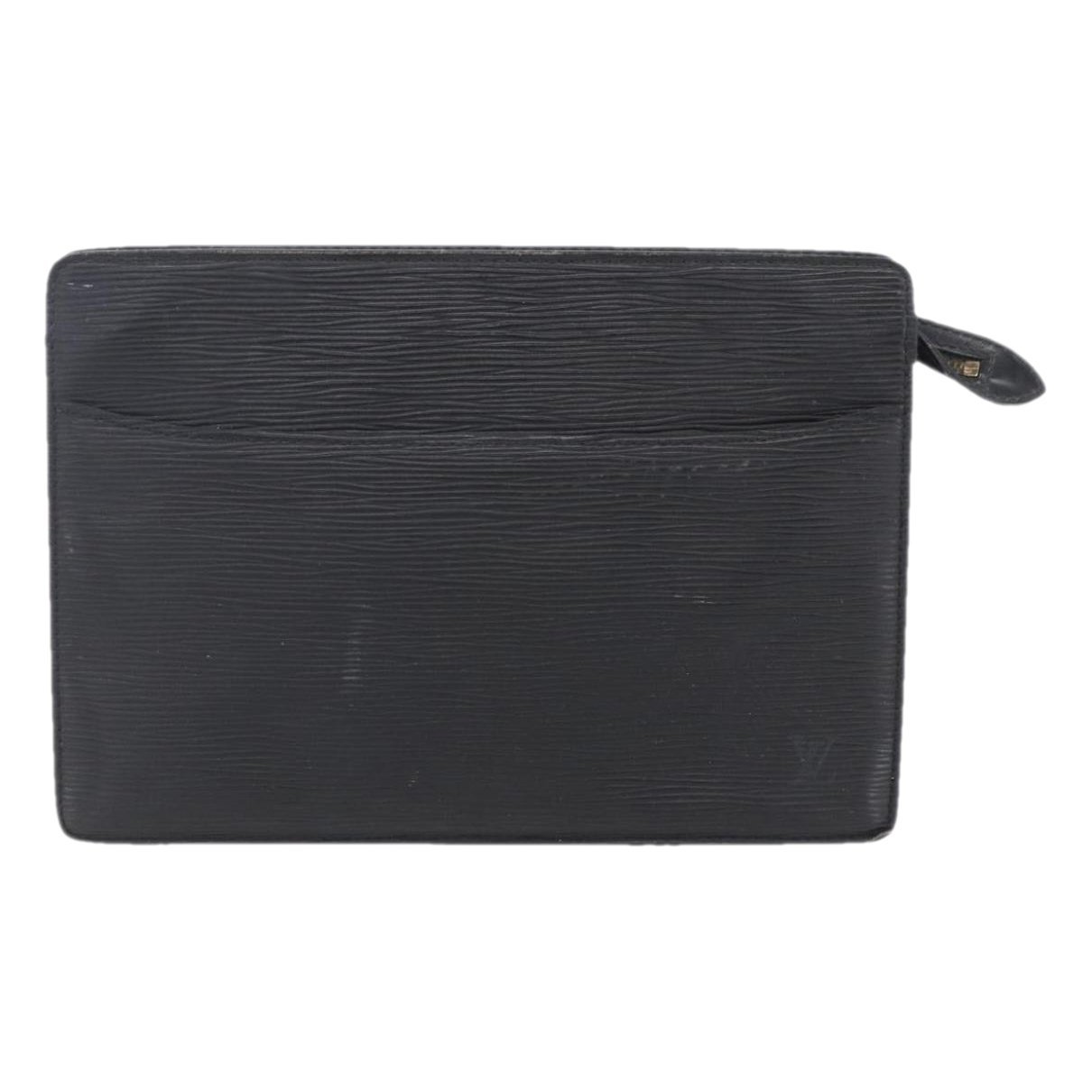 Leather clutch bag