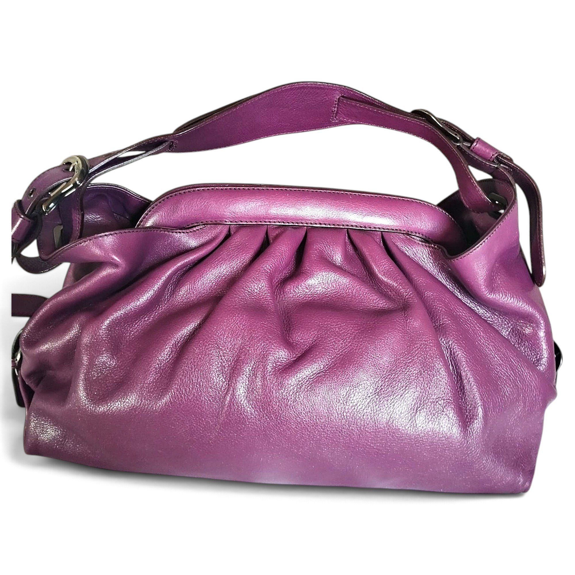 Leather handbag