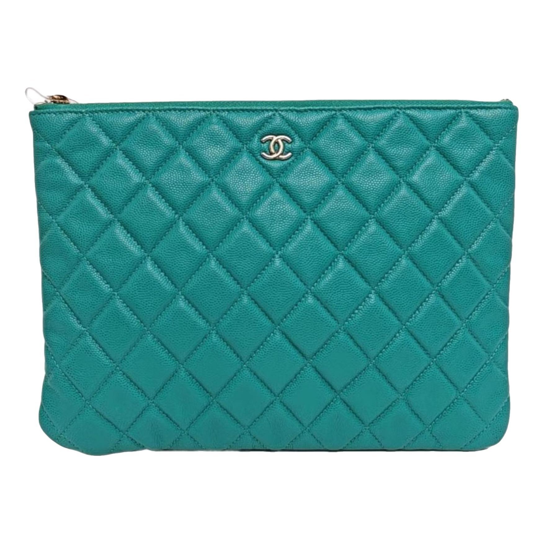 Timeless/Classique leather clutch bag