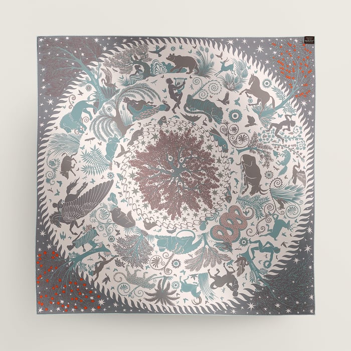 Sous Le Charme d'Orphee Double Face Scarf 90