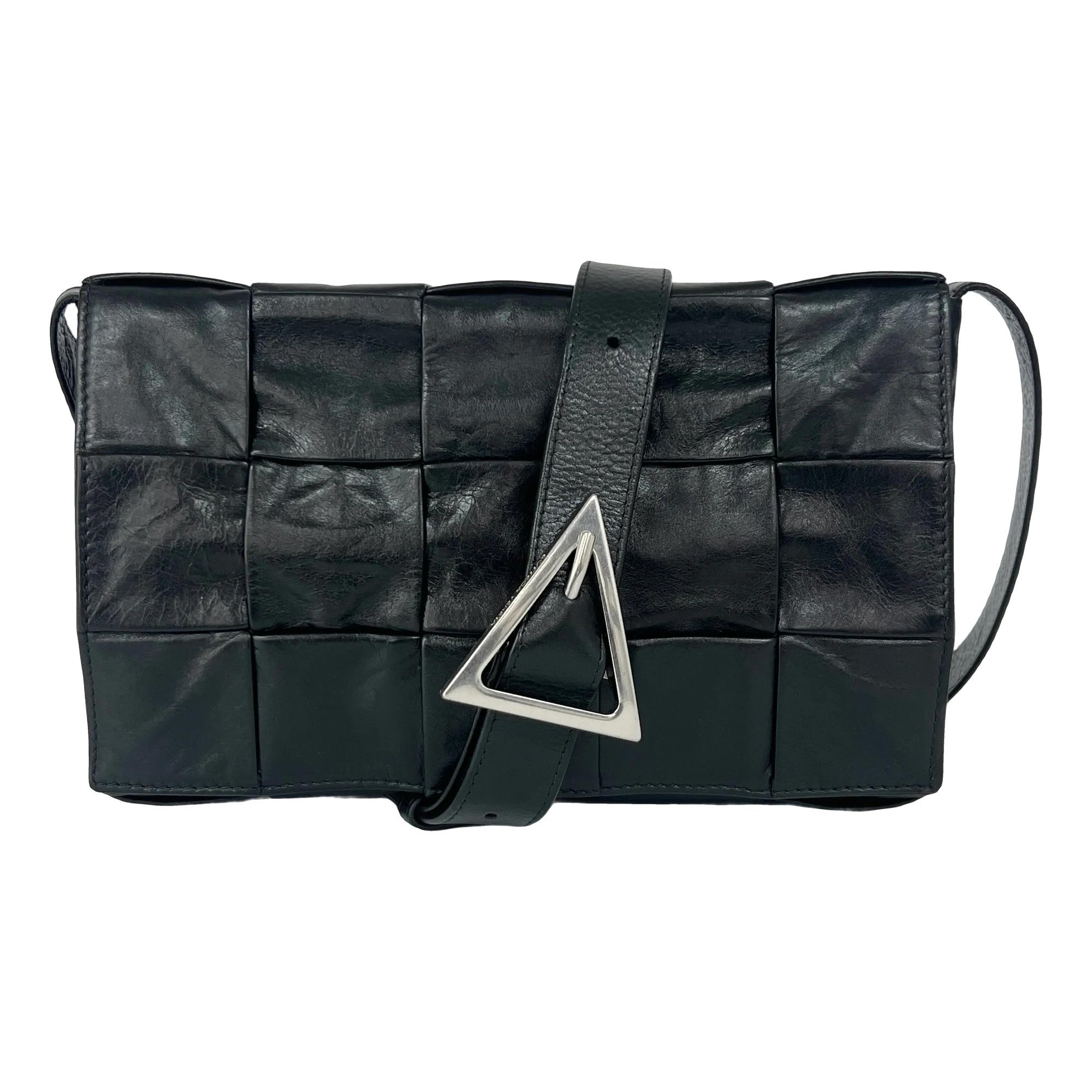 Bottega Veneta Cassette leather handbag