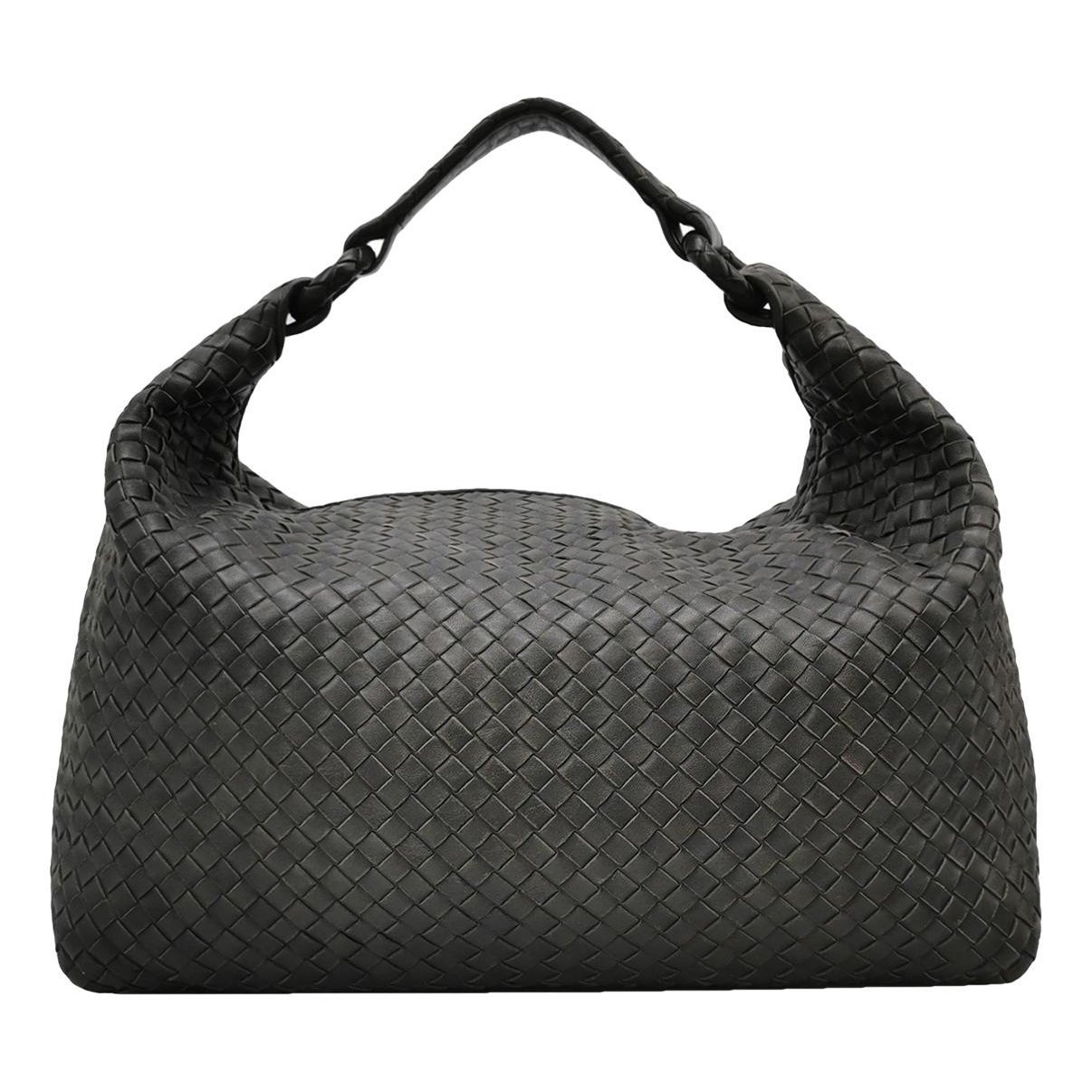 Veneta leather handbag
