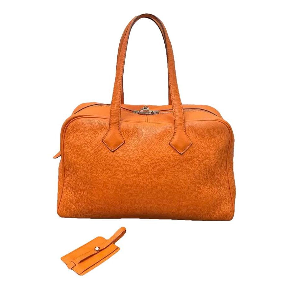 Victoria leather handbag