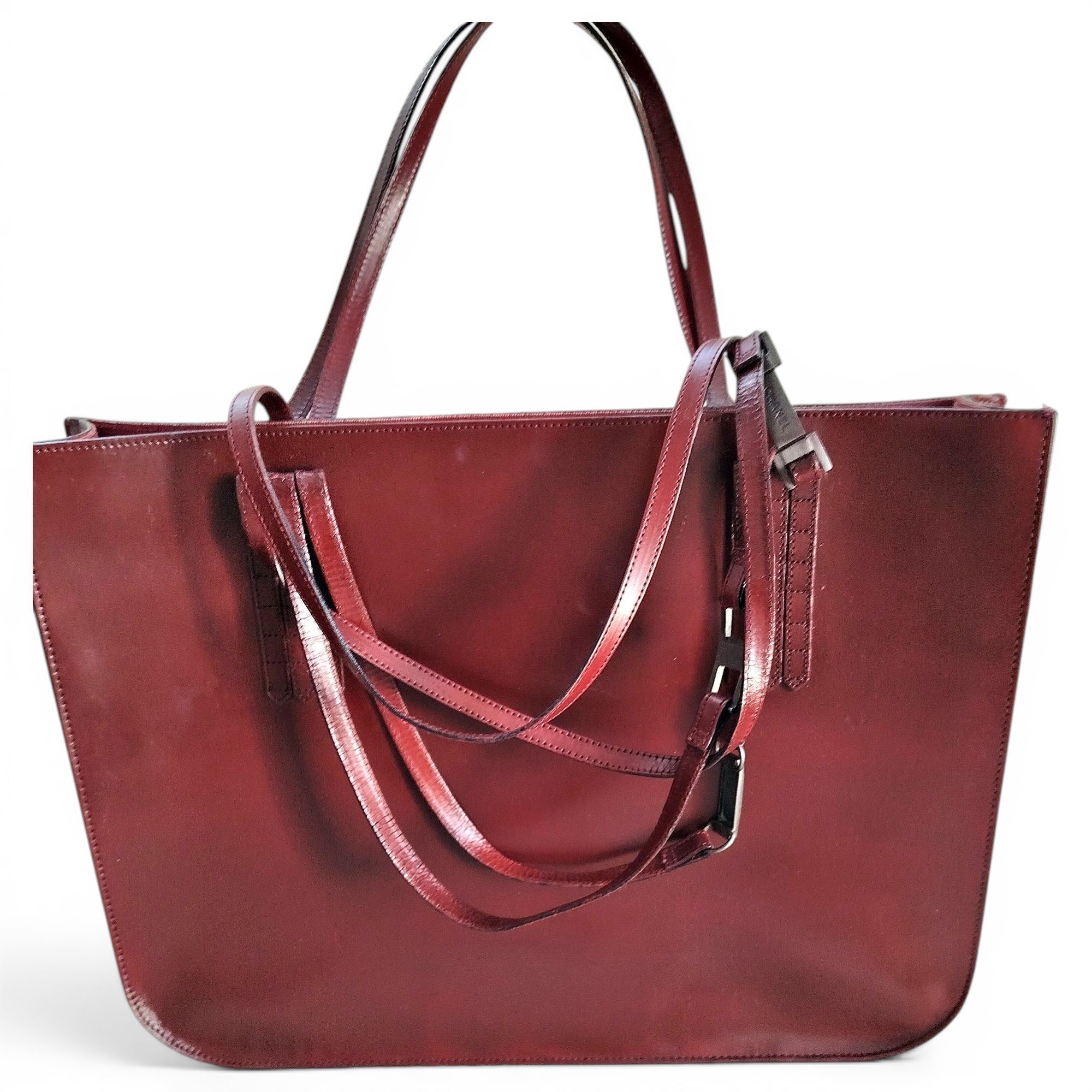 Leather handbag