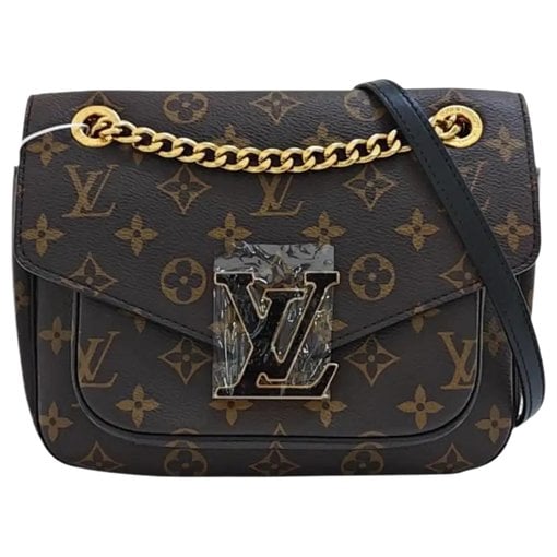 Passy leather crossbody bag