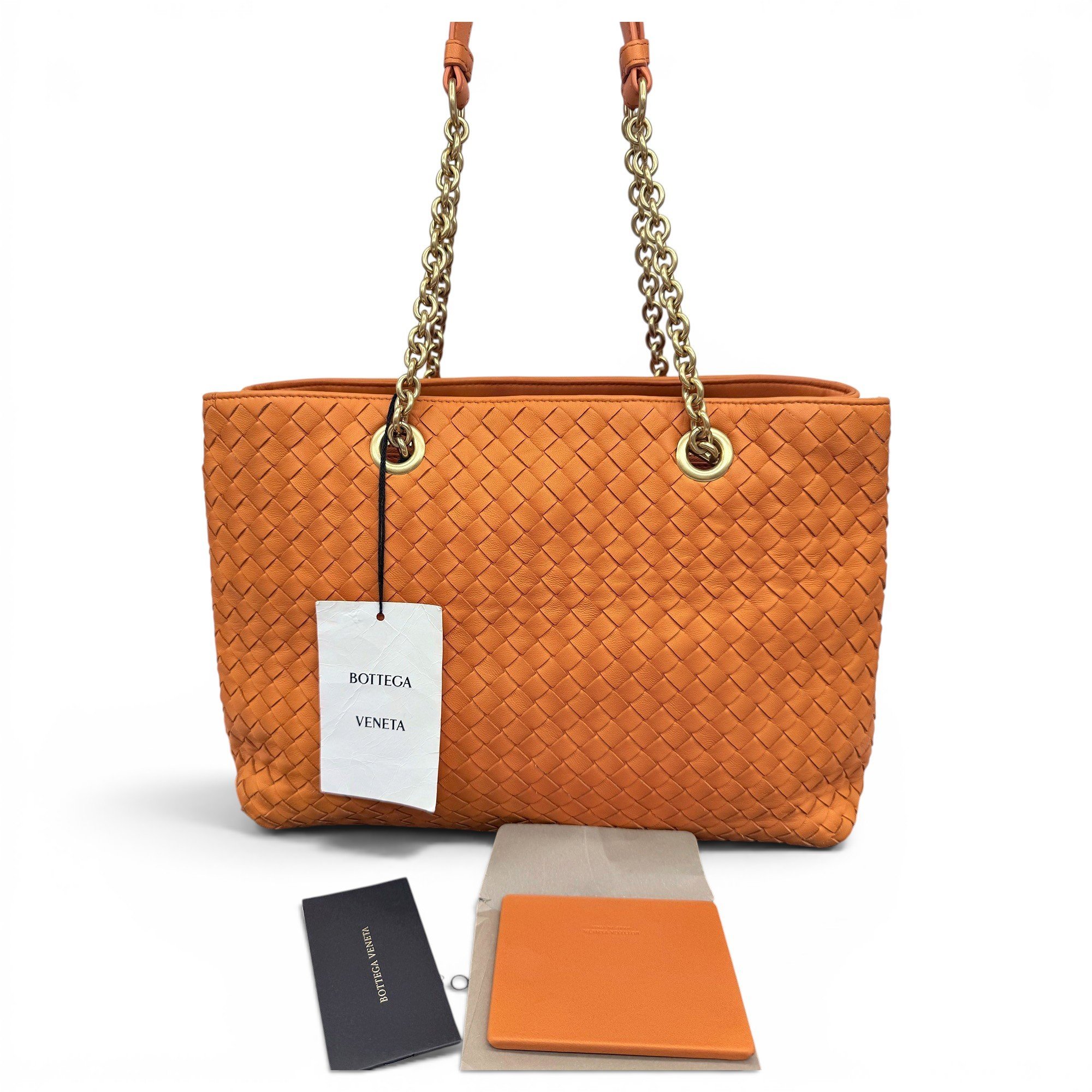 Leather tote