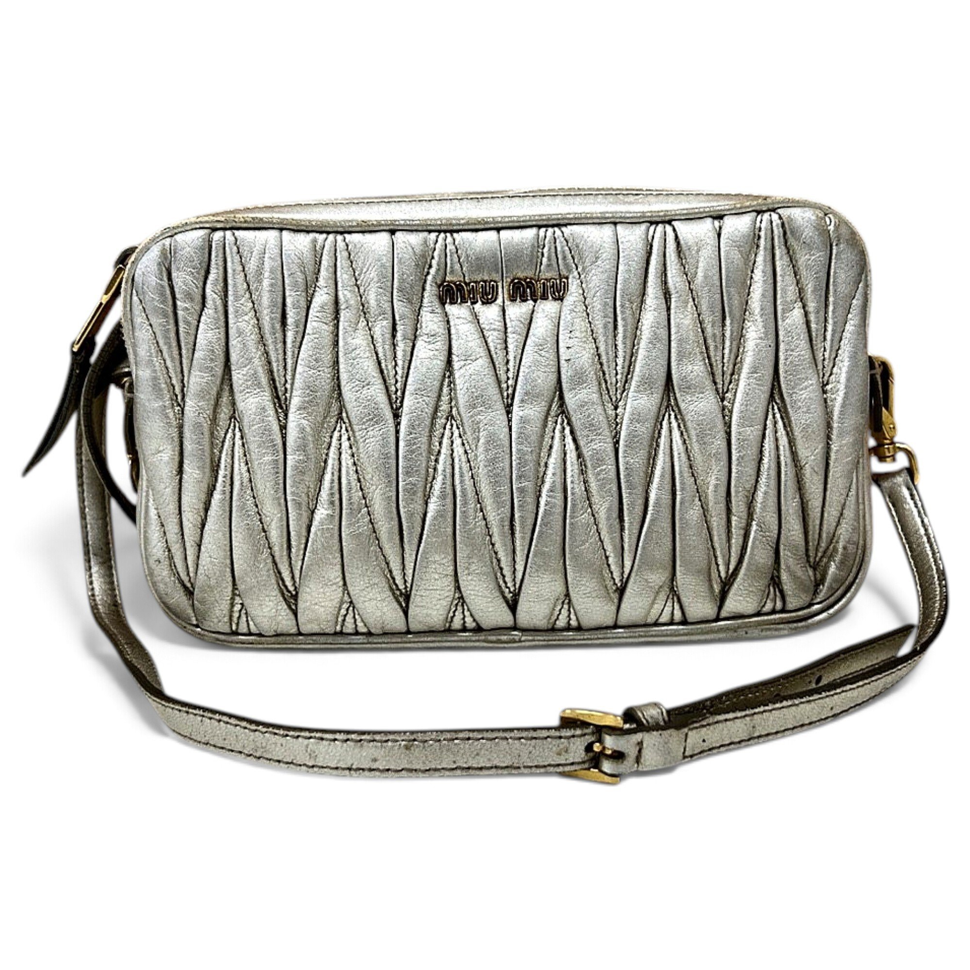 Matelassé leather crossbody bag