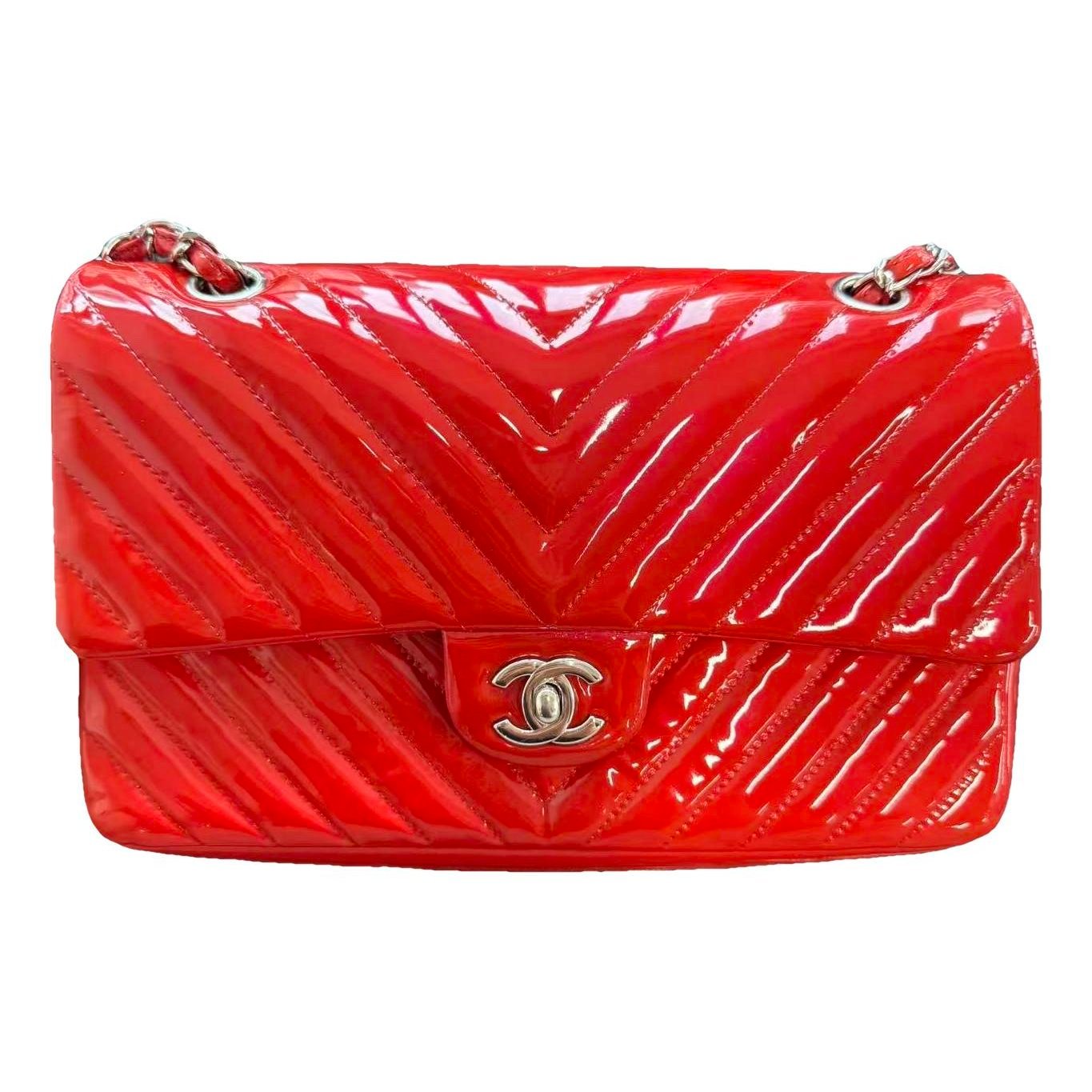 Timeless/Classique patent leather handbag